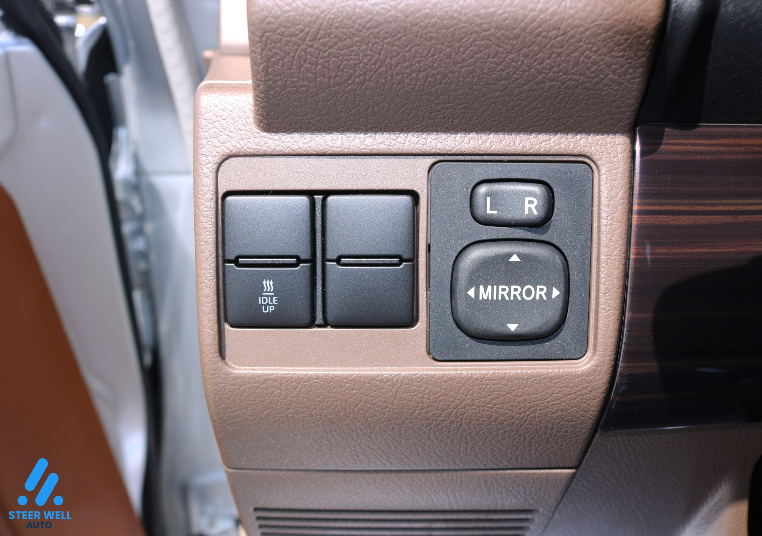 Toyota Land Cruiser For Sale In UAE