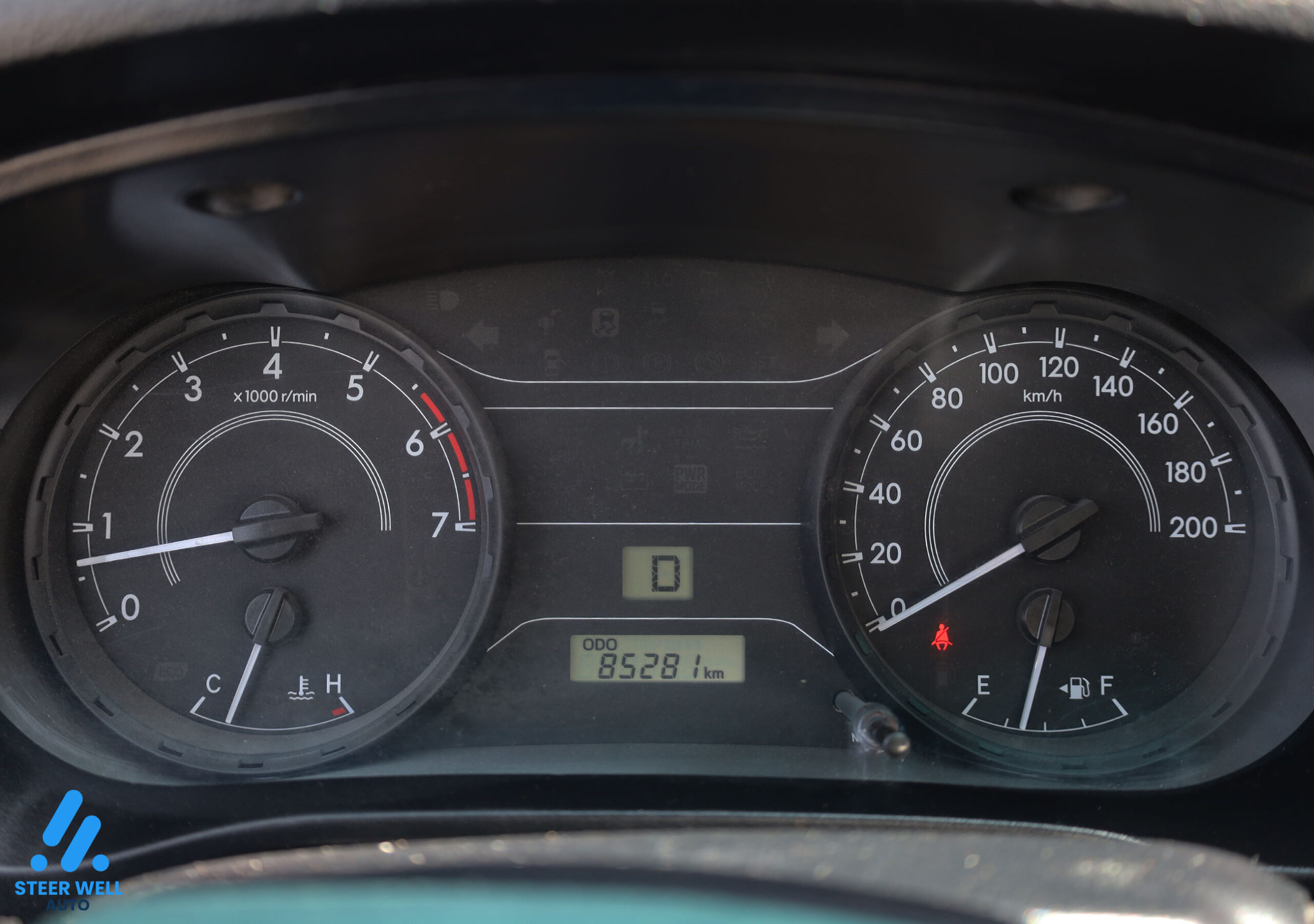 Toyota Hilux 2019 GL – White