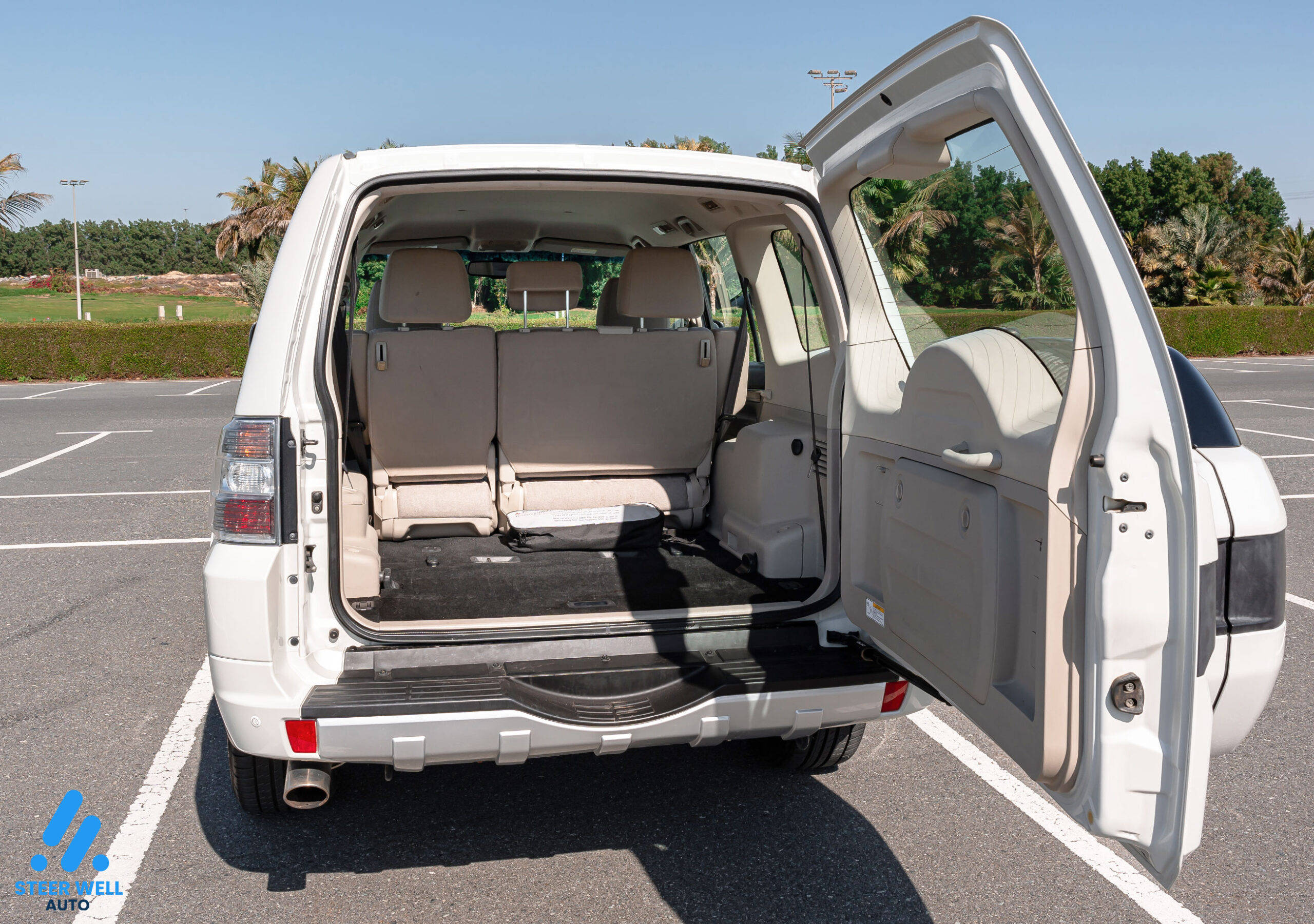 Mitsubishi Pajero for Sale In UAE