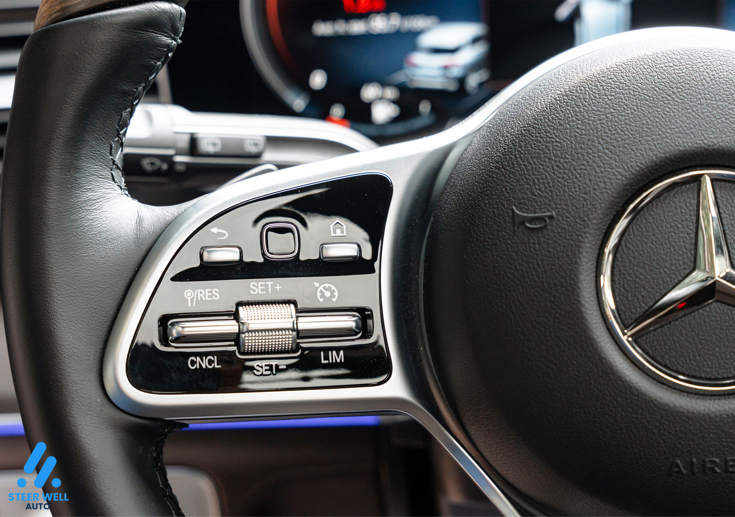 2023 Mercedes GLE 450 AMG – Black