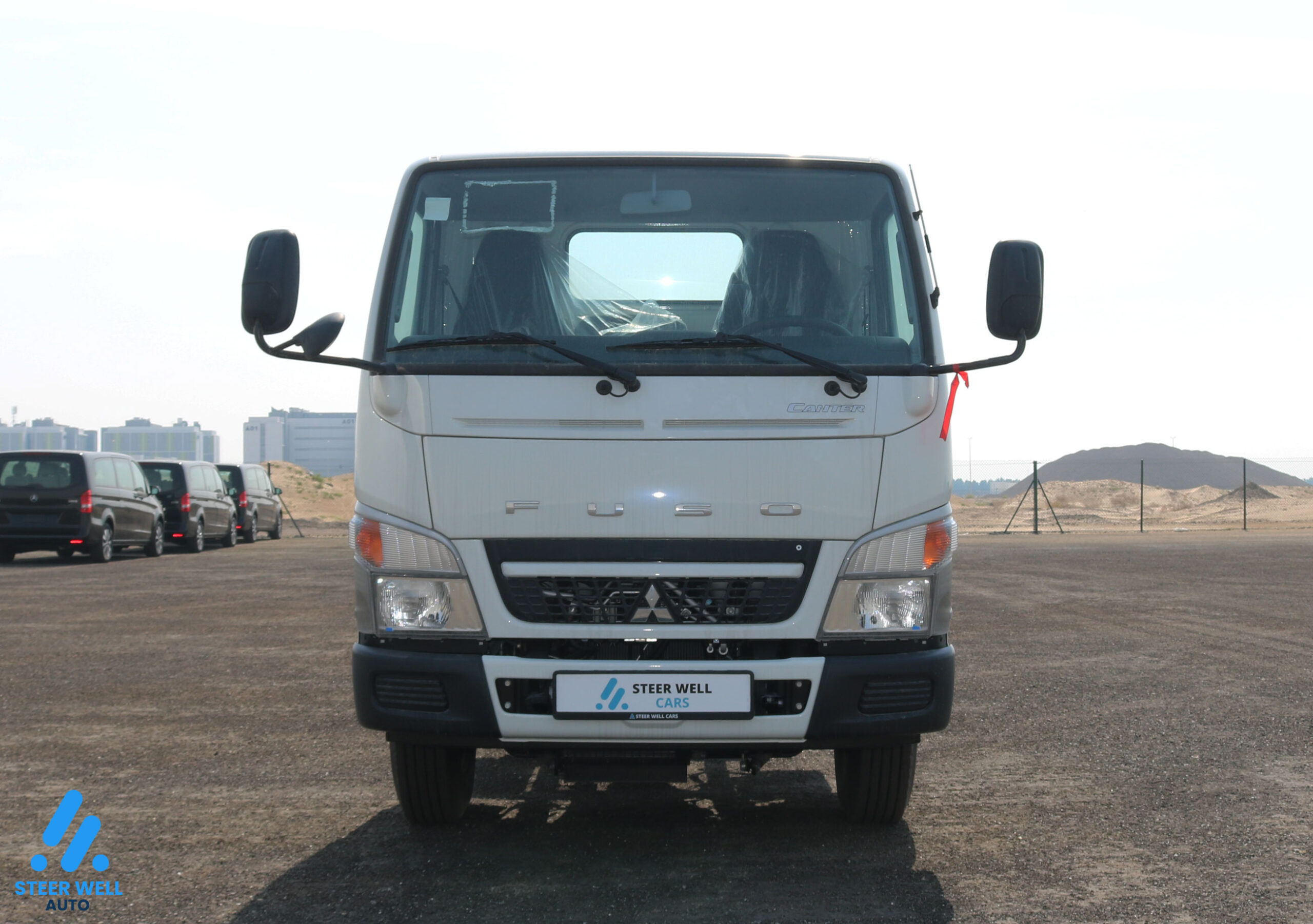 2023 Mitsubishi Canter 4D33  White