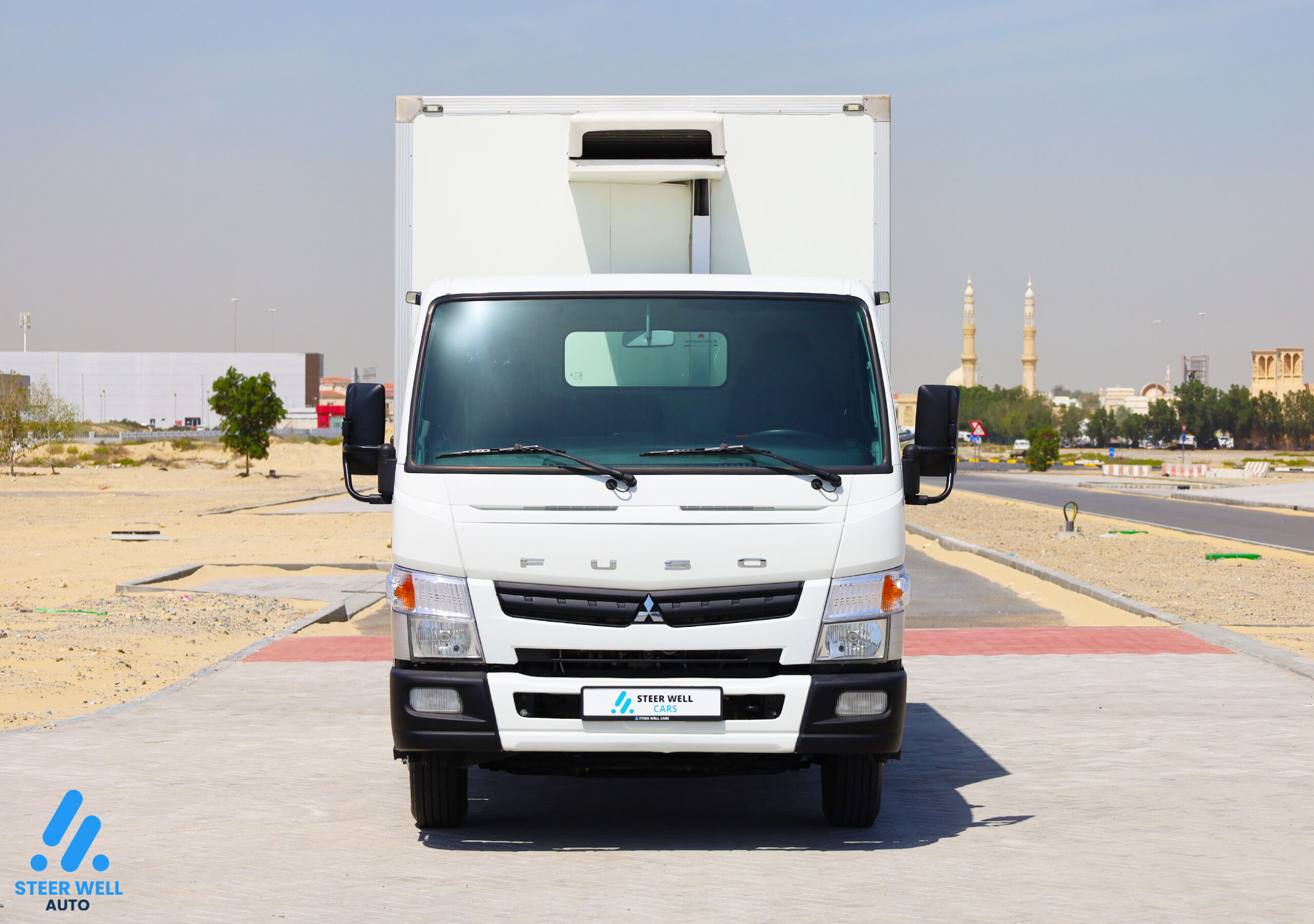 Chiller Dry Box truck For Sale In UAE