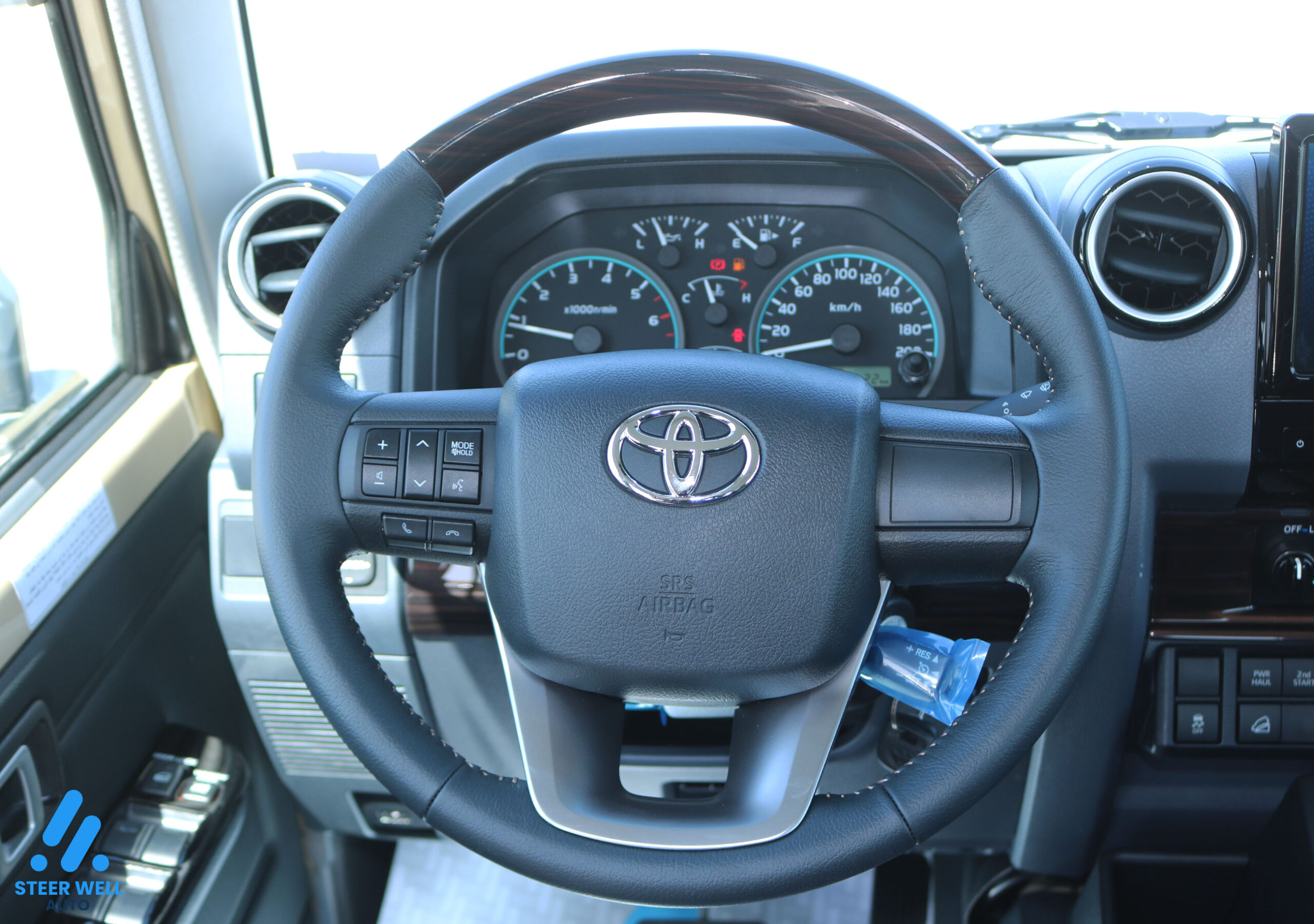 2024 Toyota Land Cruiser 79 LX – Beige