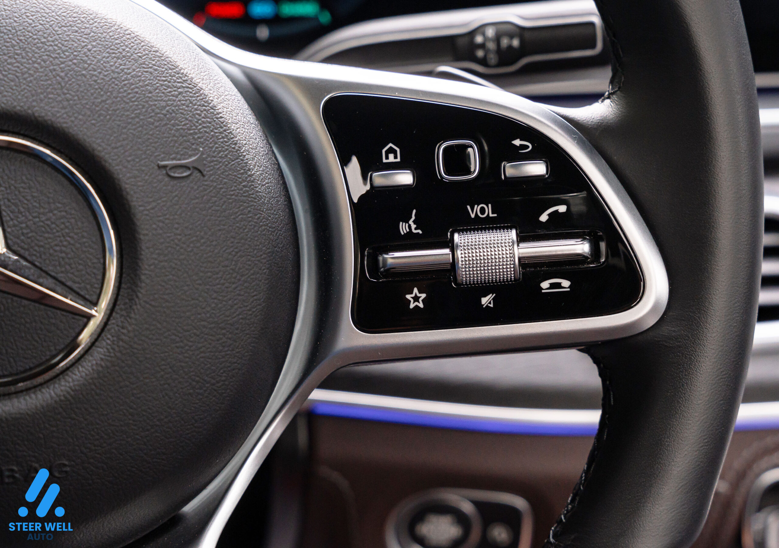 2023 Mercedes GLE 450 AMG – Black