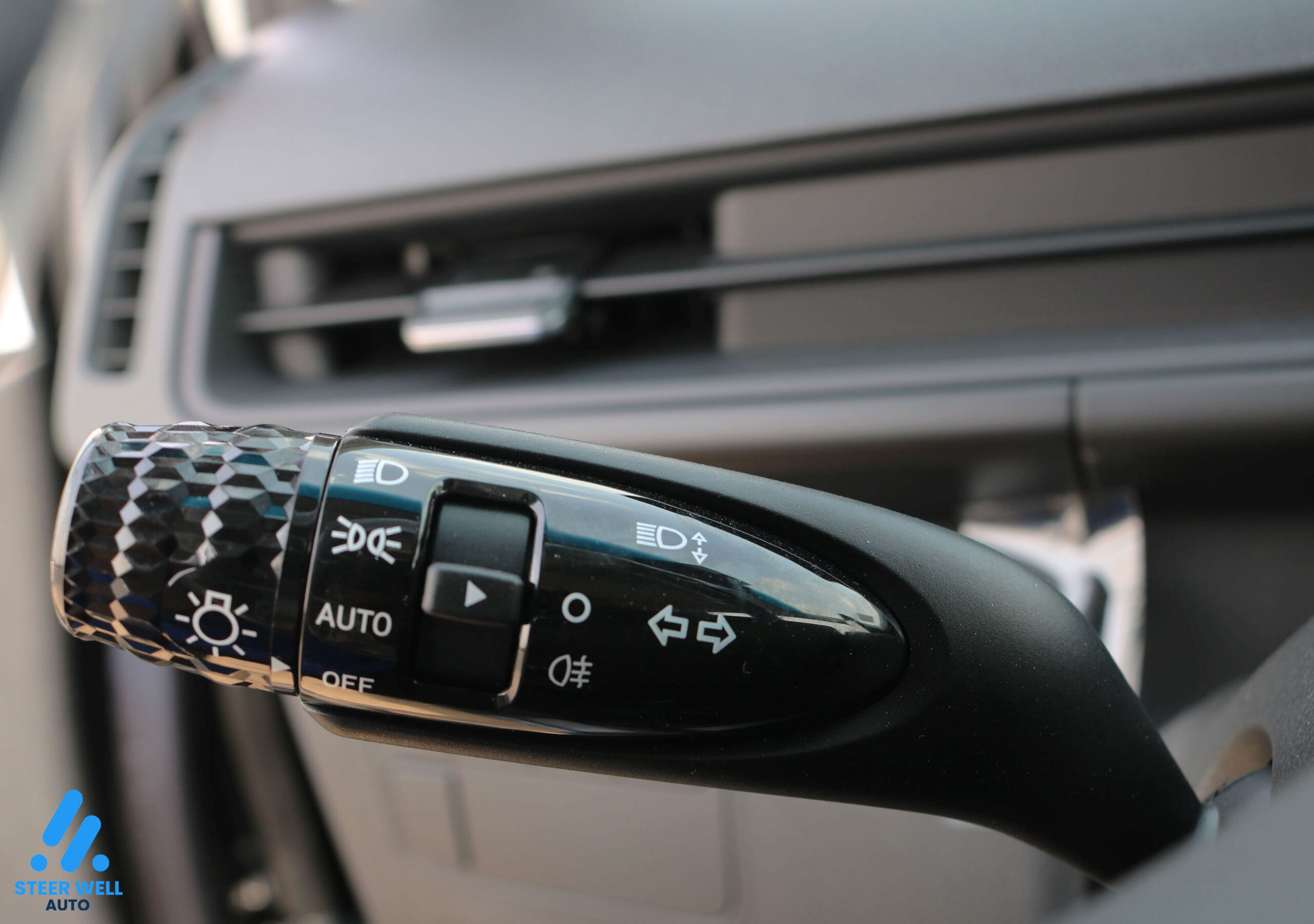 Hyundai Staria For Sale In UAE