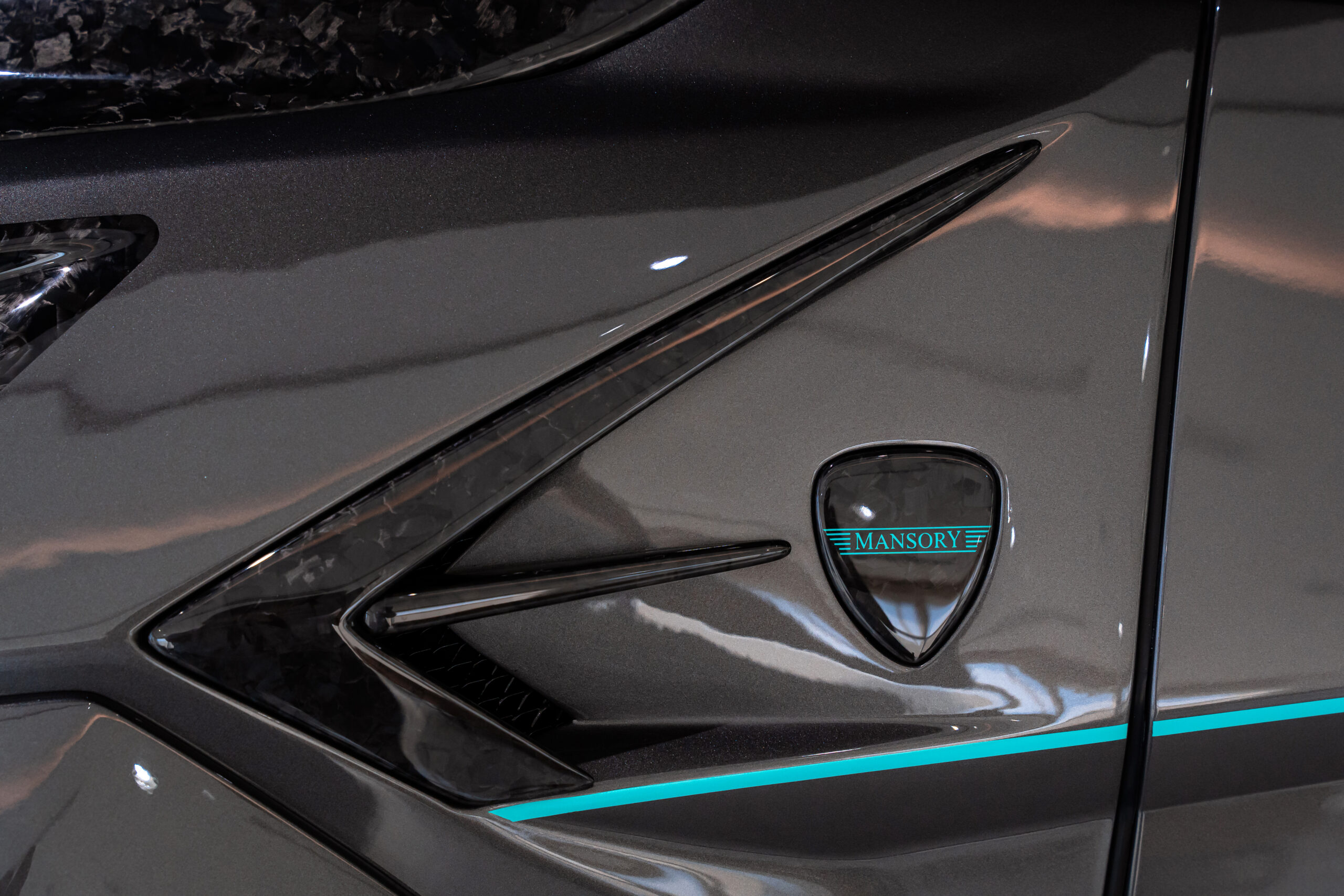 2023 Lamborghini Urus S