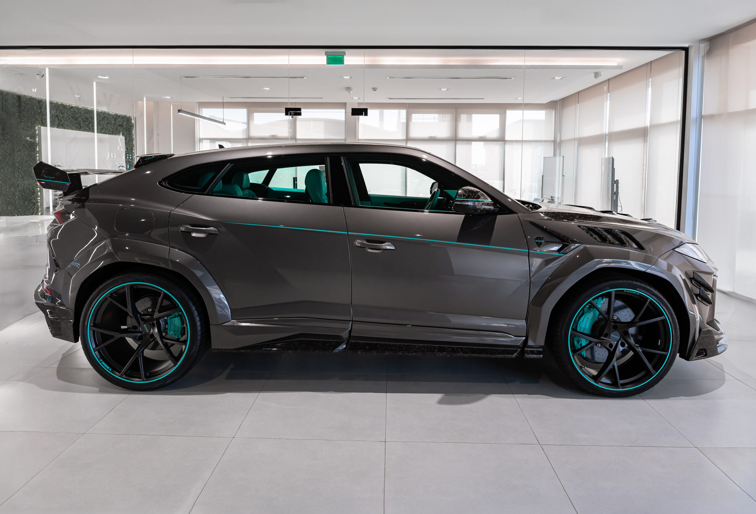 2023 Lamborghini Urus S