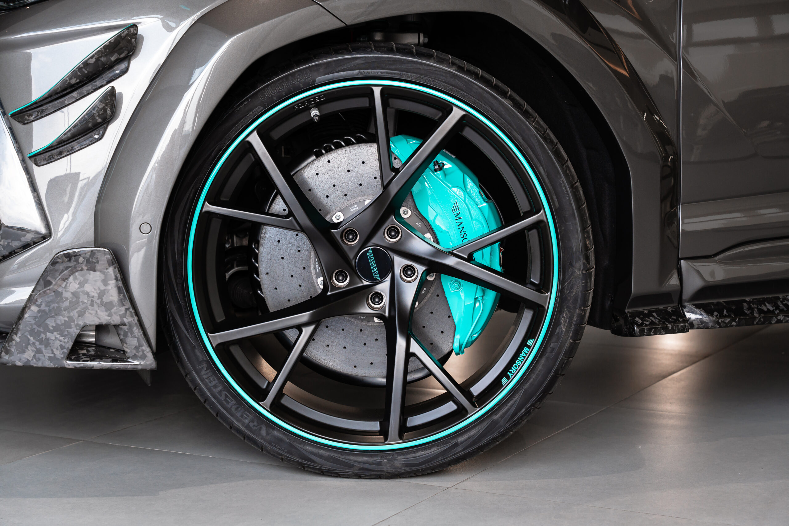 2023 Lamborghini Urus S