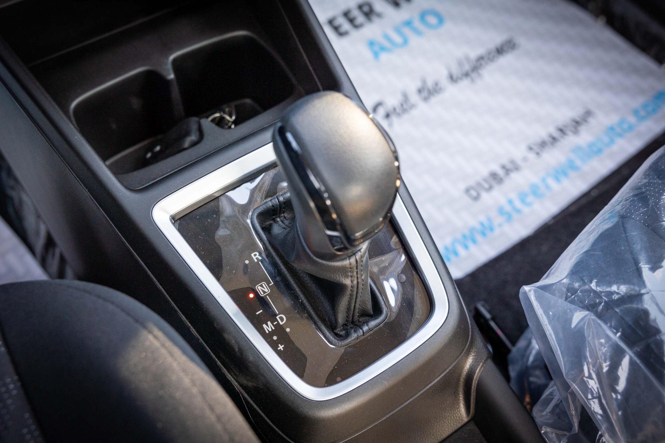 Suzuki Swift 2024 GLX  – Blue