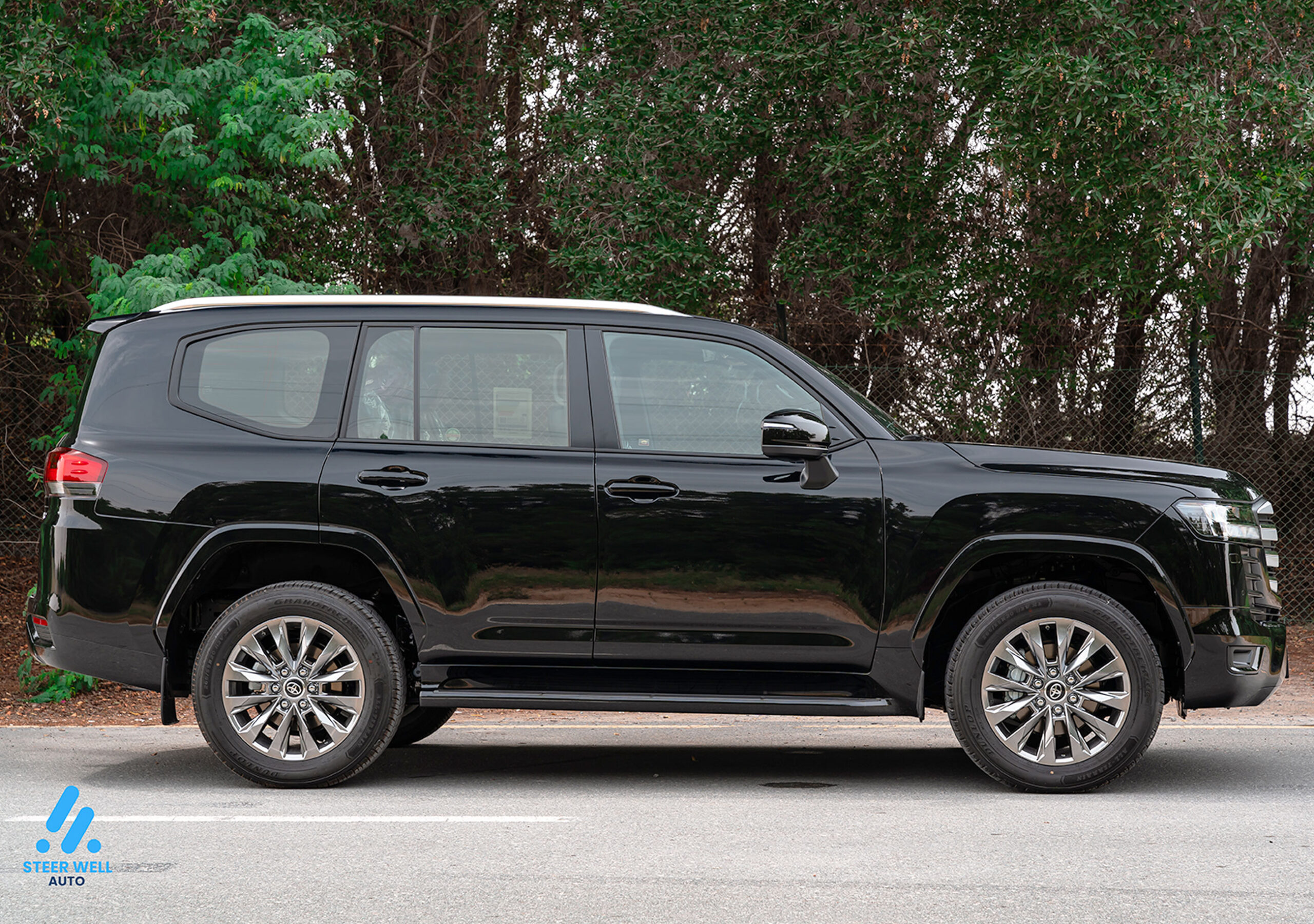 Toyota Land Cruiser GXR For Sale In UAE