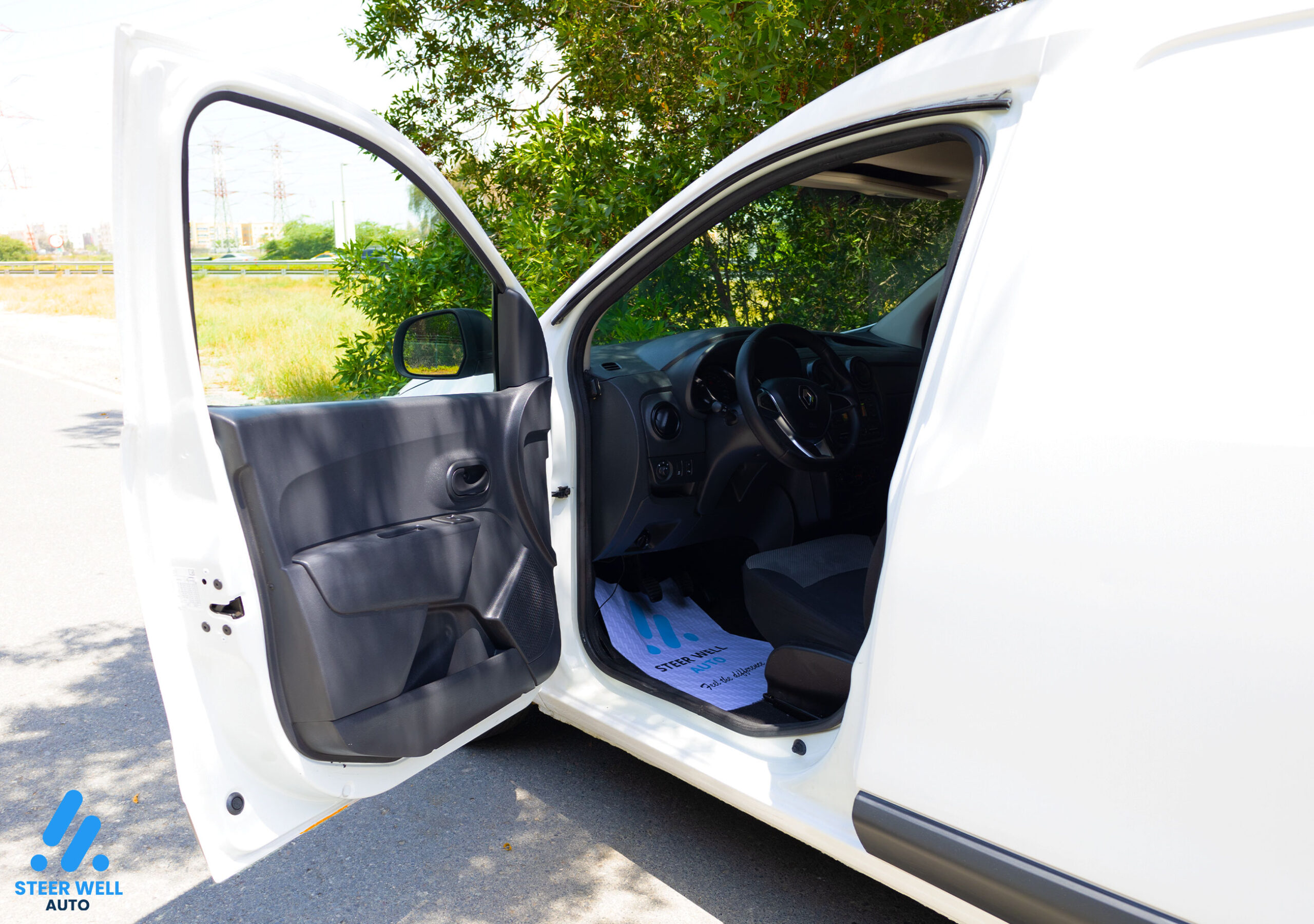 Mini Van For Sale In UAE