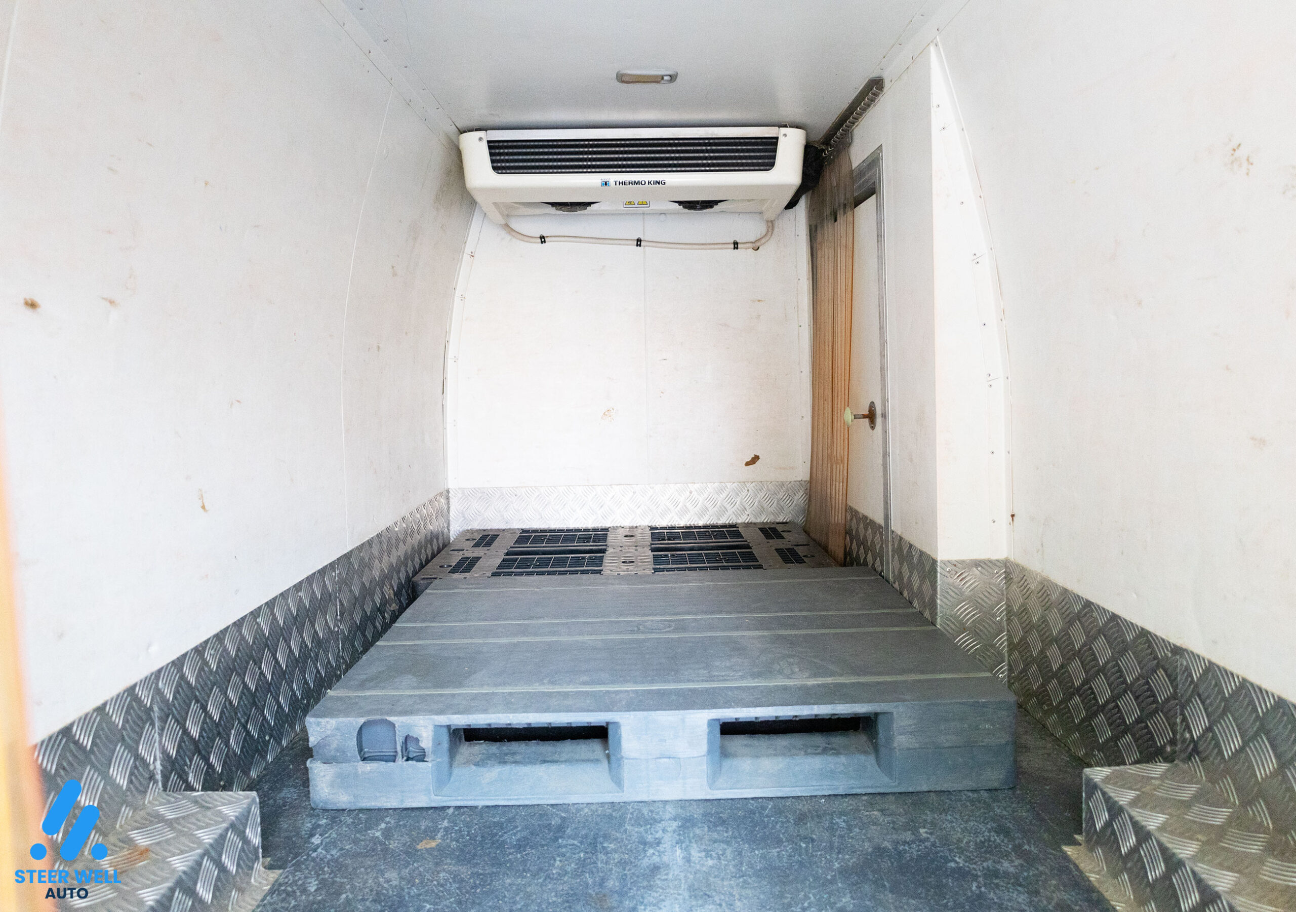 Freezer Van for Sale In UAE