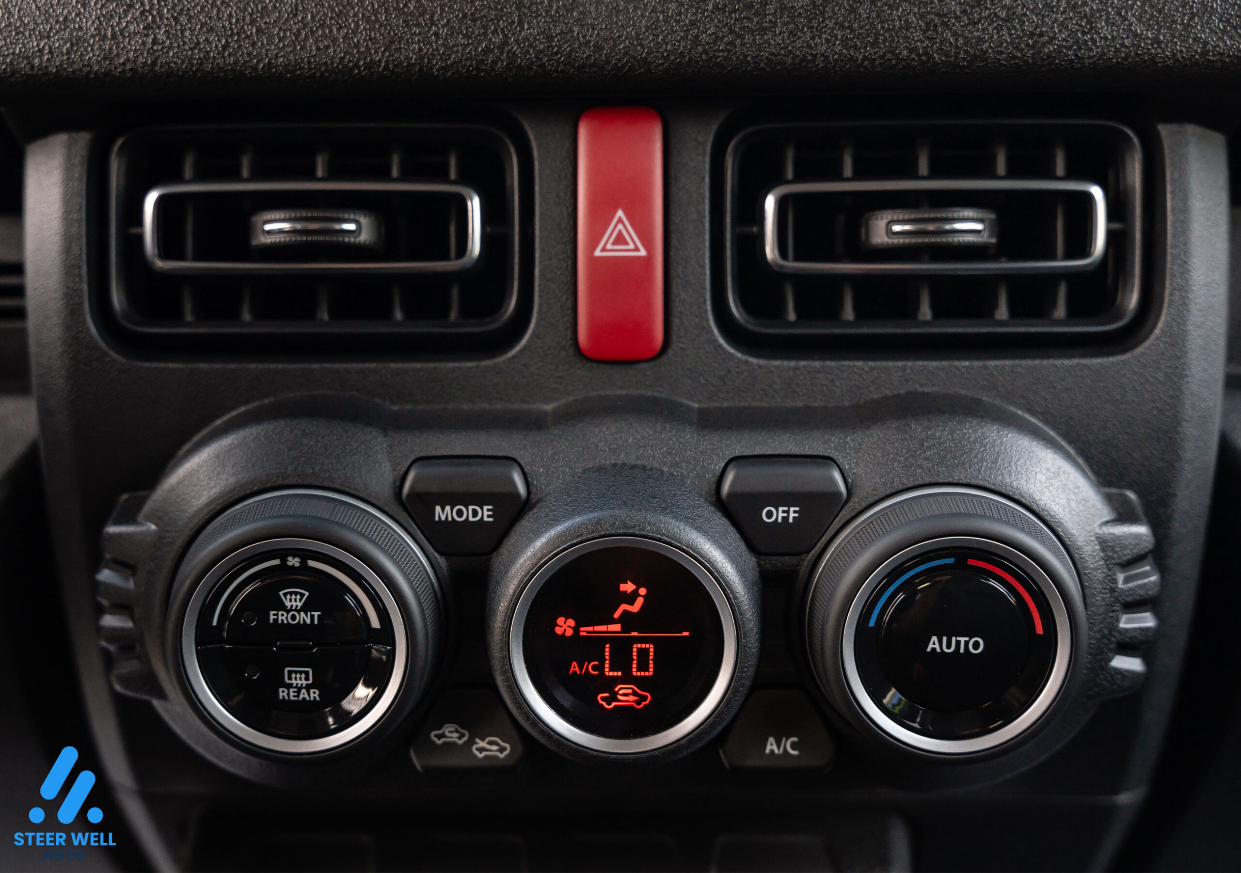 Suzuki Jimny GLX 2025 – Yellow –