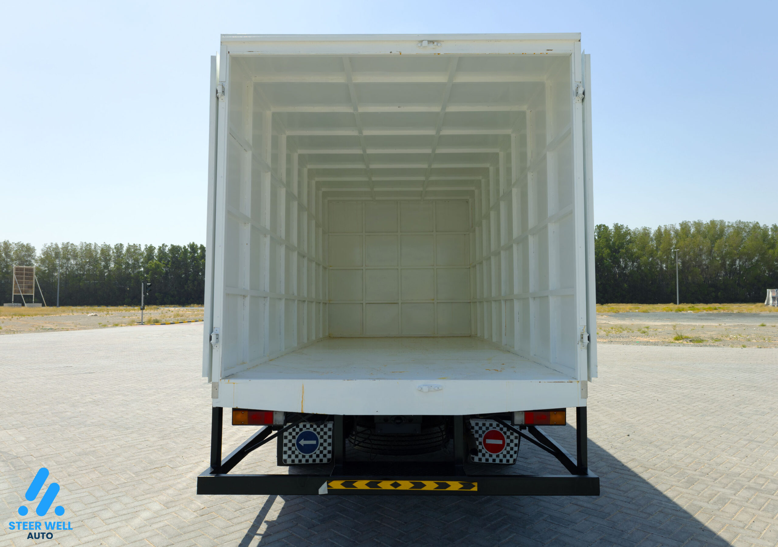 Truck For Sale In UAE