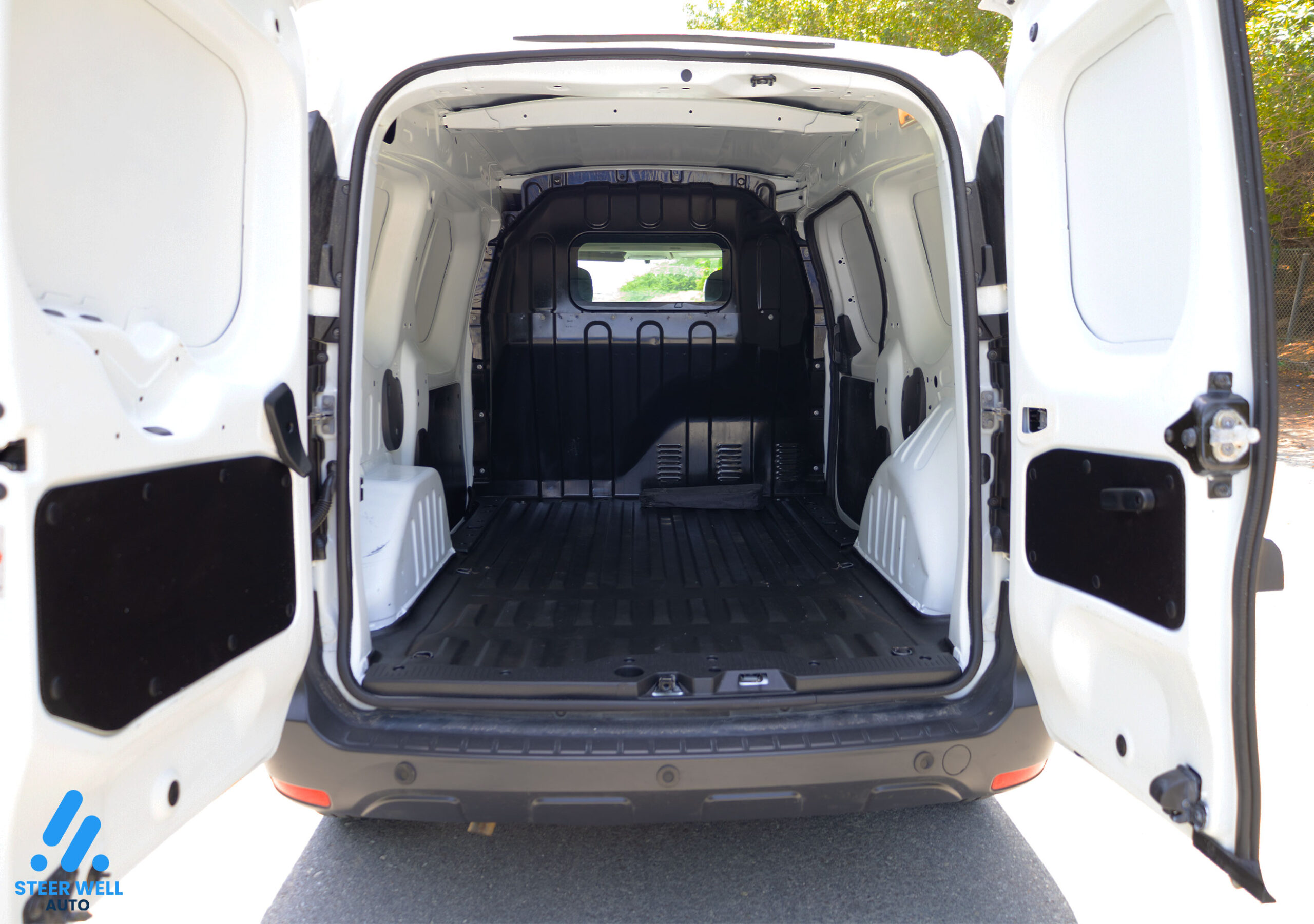 Mini Van For Sale In UAE