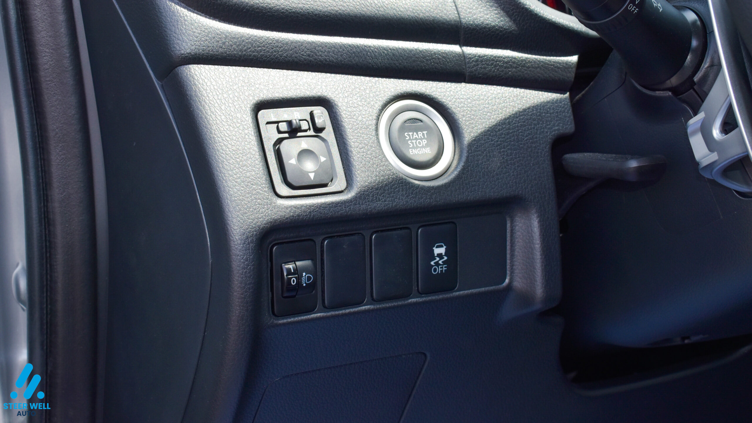 2023 Mitsubishi Sportero For export from UAE