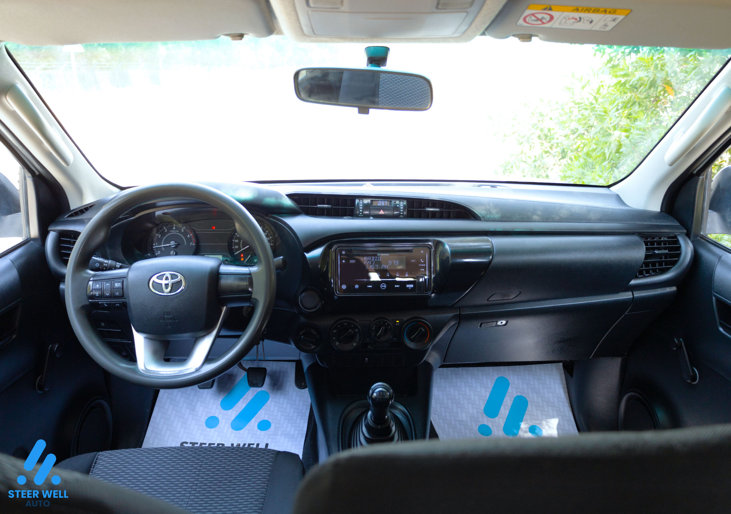 Toyota Hilux 2020 Double Cabin- White