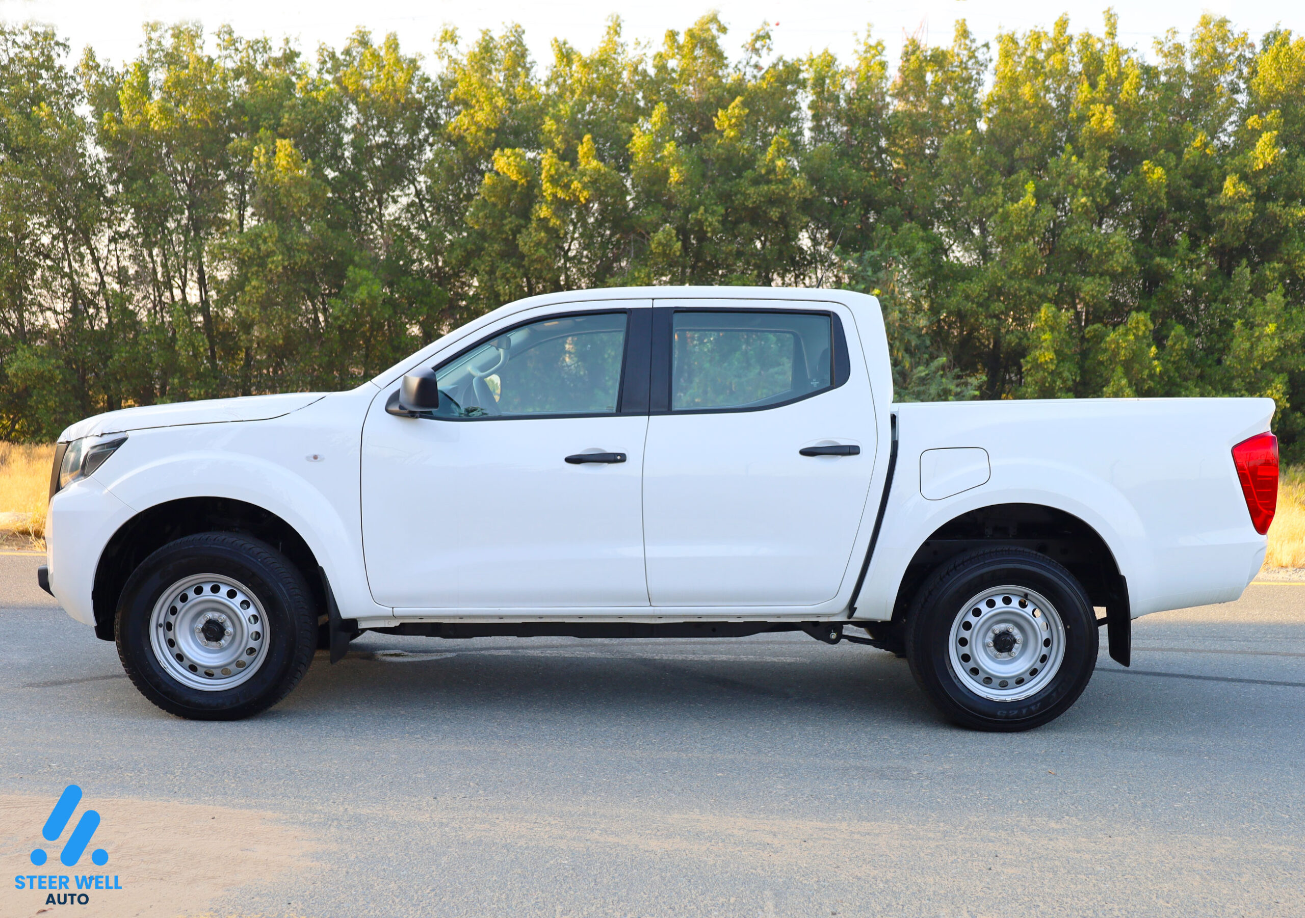 Nissan Navara For Sale In UAE