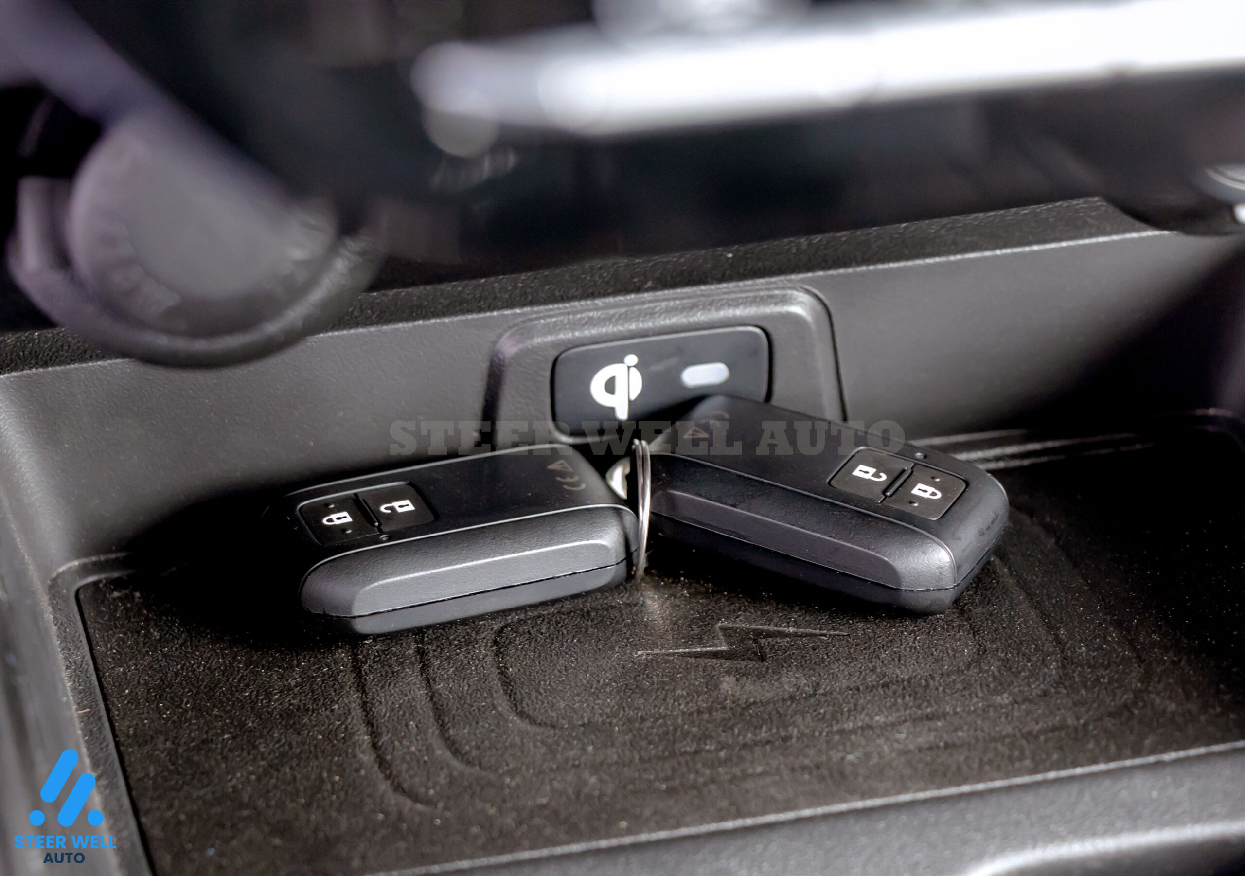 Suzuki Fronx GLX 2025 – Silver –