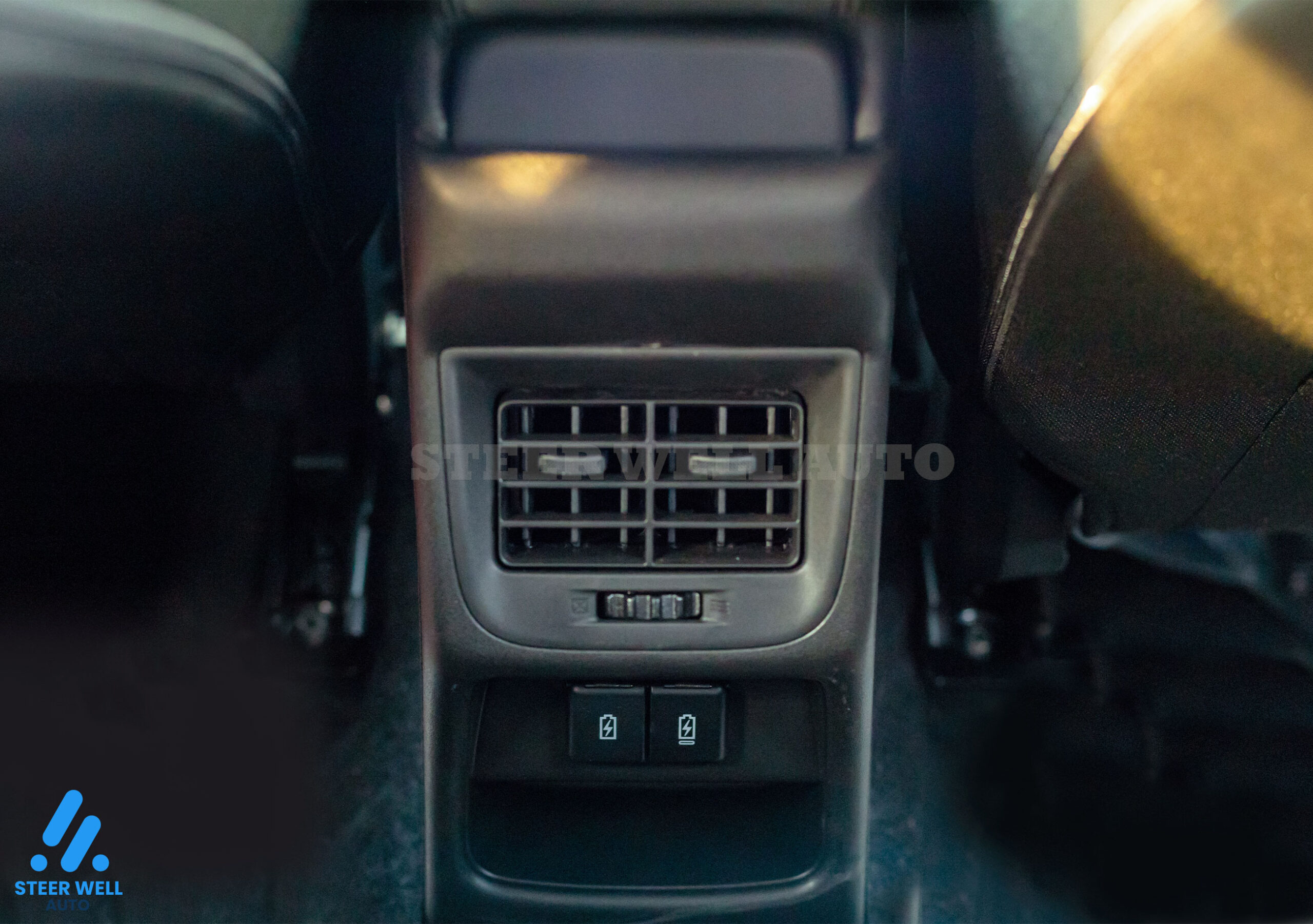 Suzuki Fronx GLX 2025 – Silver –