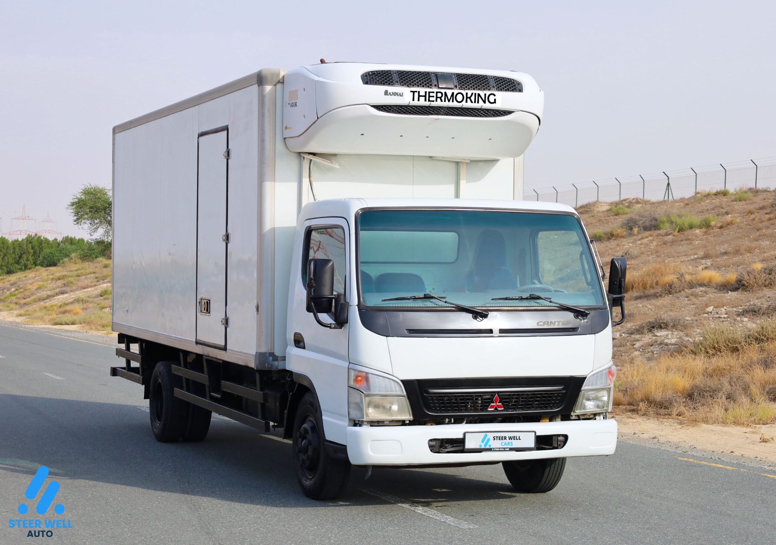 2011 Mitsubishi Canter Freezer Box