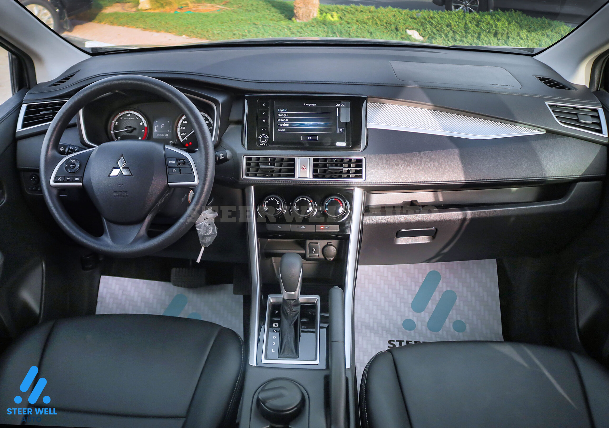 2024 Mitsubishi Xpander MidLine – Black