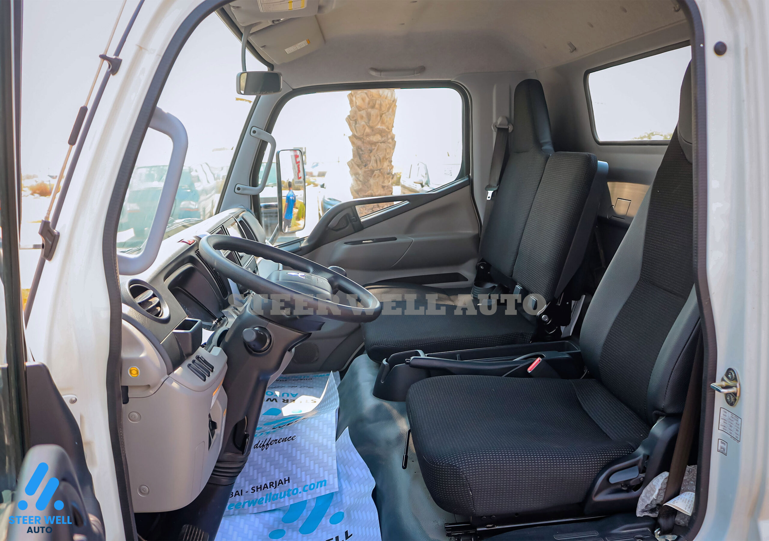 2024 Mitsubishi Canter Short chassis 14FT Euro 5