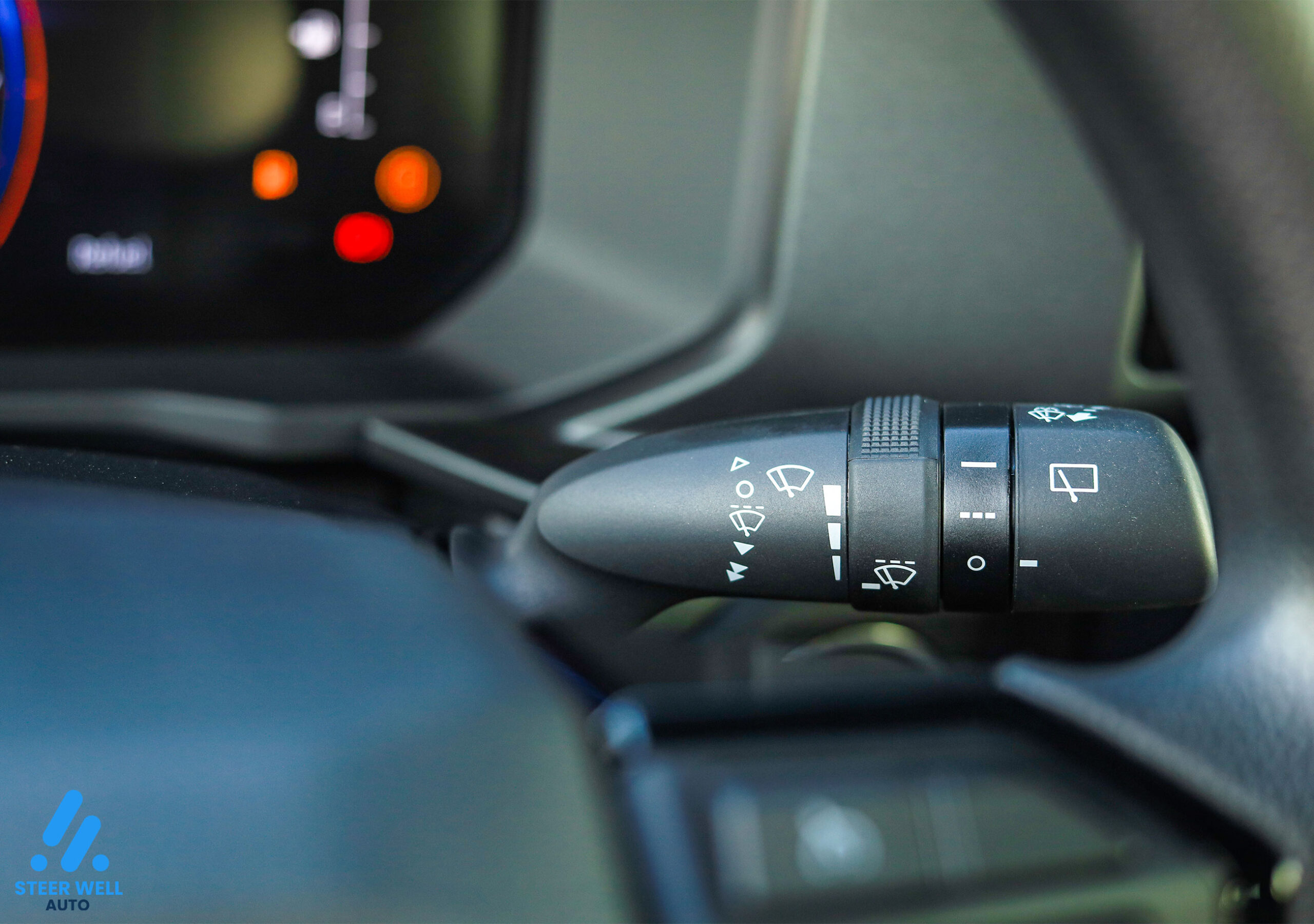 Toyota Land Cruiser Prado 2024 – Silver