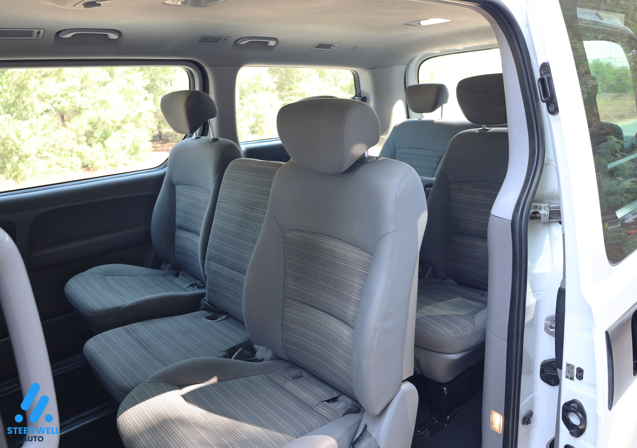 2021 Hyundai H1 /12 Seats Passenger Van