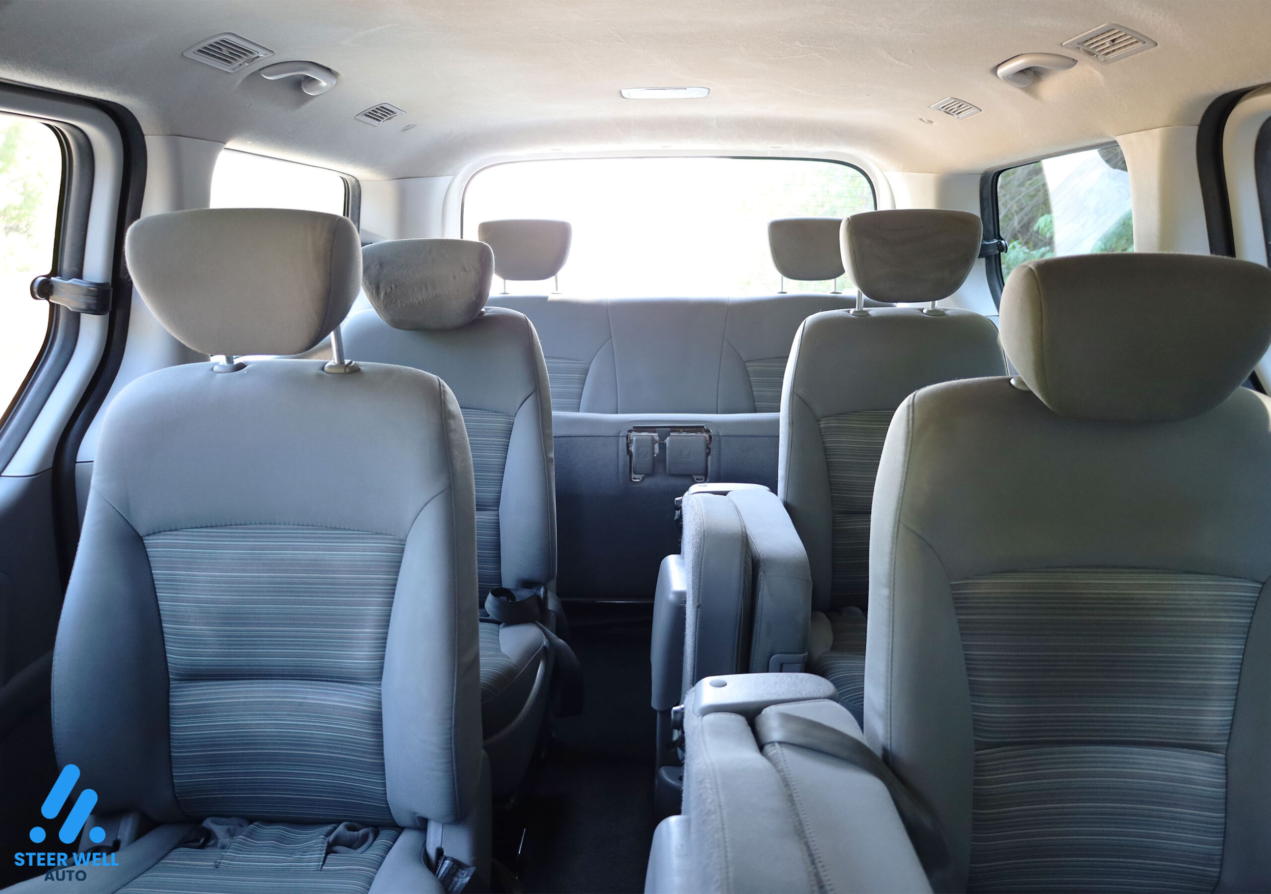 2021 Hyundai H1 Passenger Van for Sale in UAE