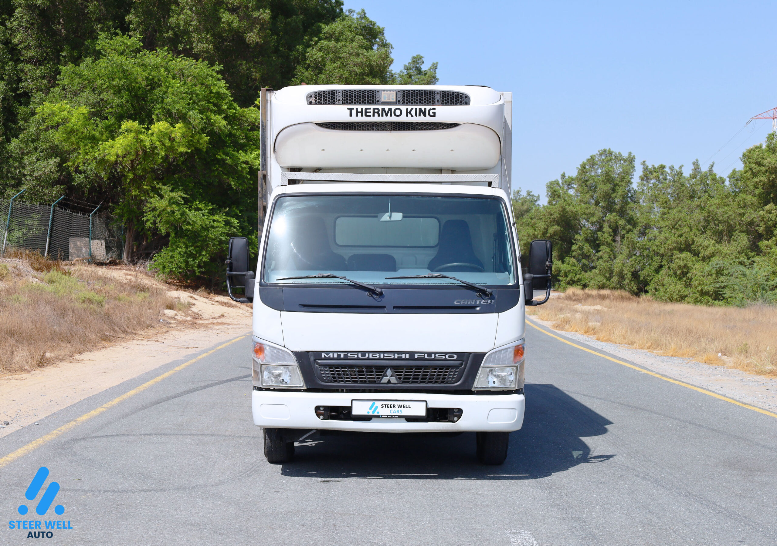 Mitsubishi Fuso Freezer Box for sale In UAE