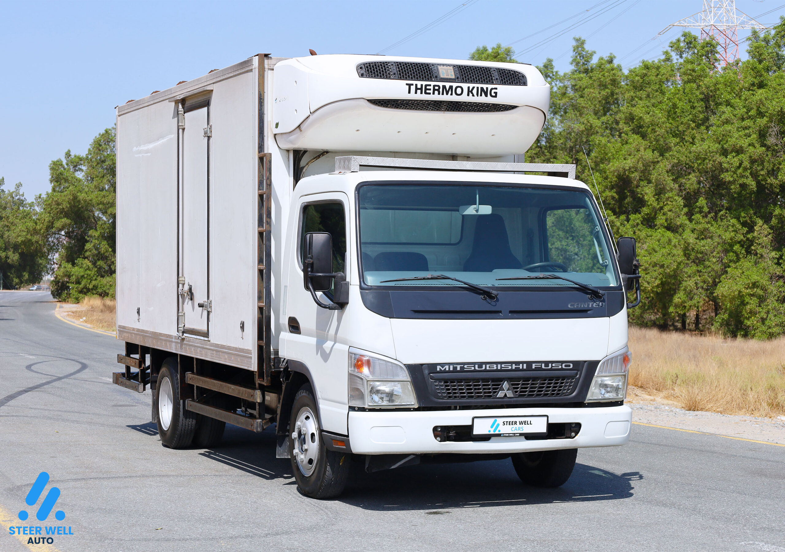 Mitsubishi Fuso Freezer Box for sale In UAE
