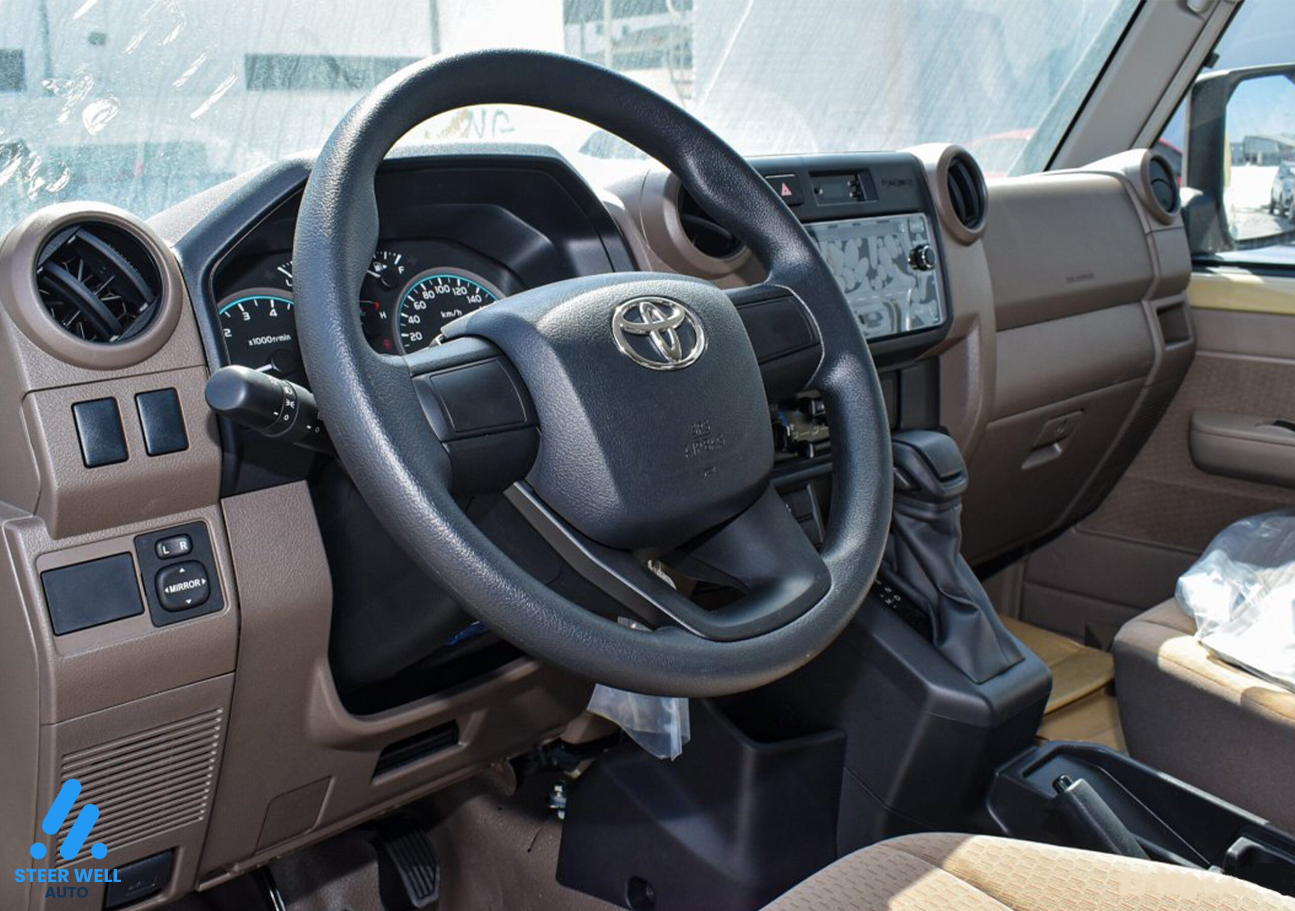 Toyota Land Cruiser 79 DC LX E Mid 2024