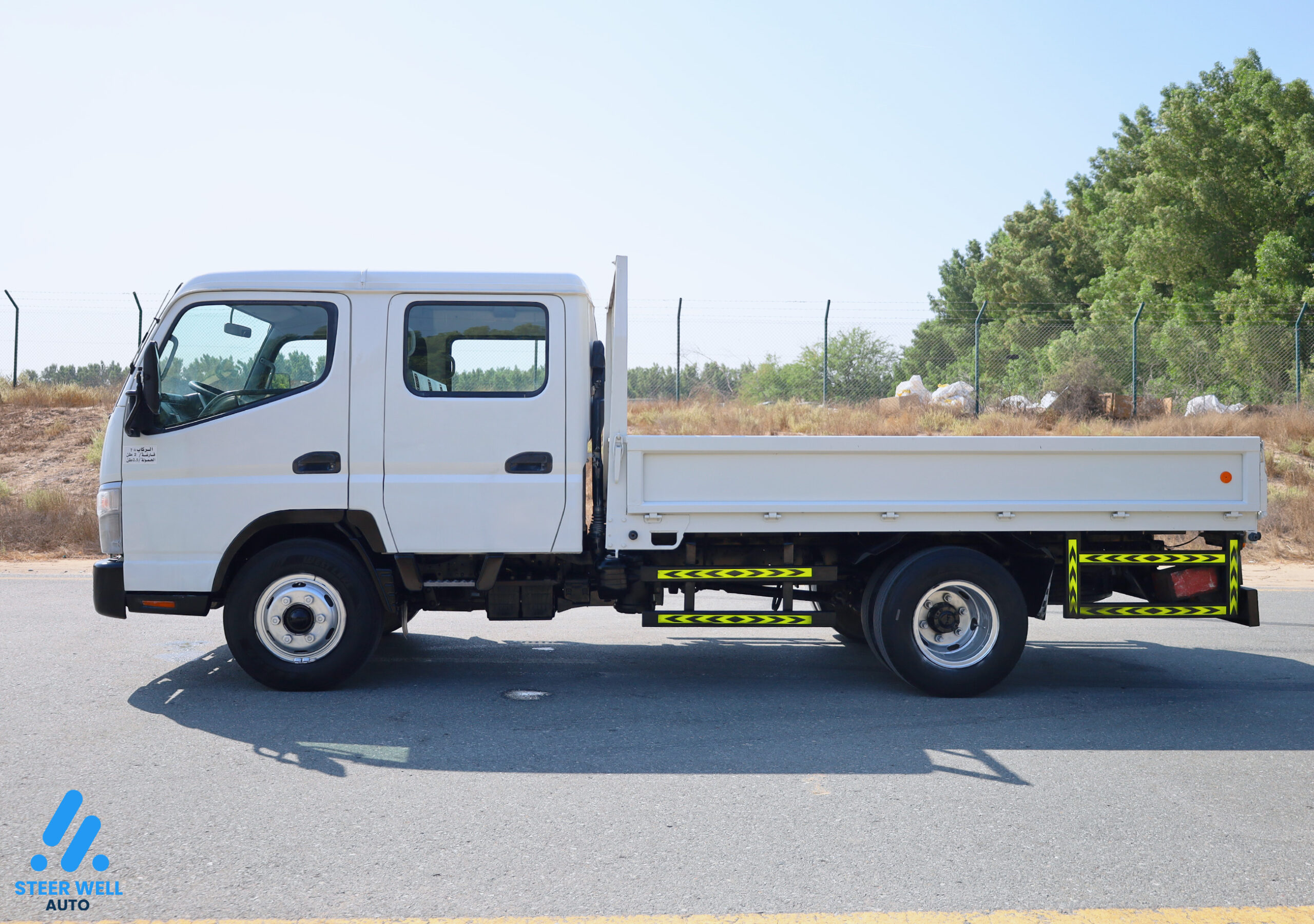 2017 Mitsubishi Canter Dual Cabin Cargo Truck