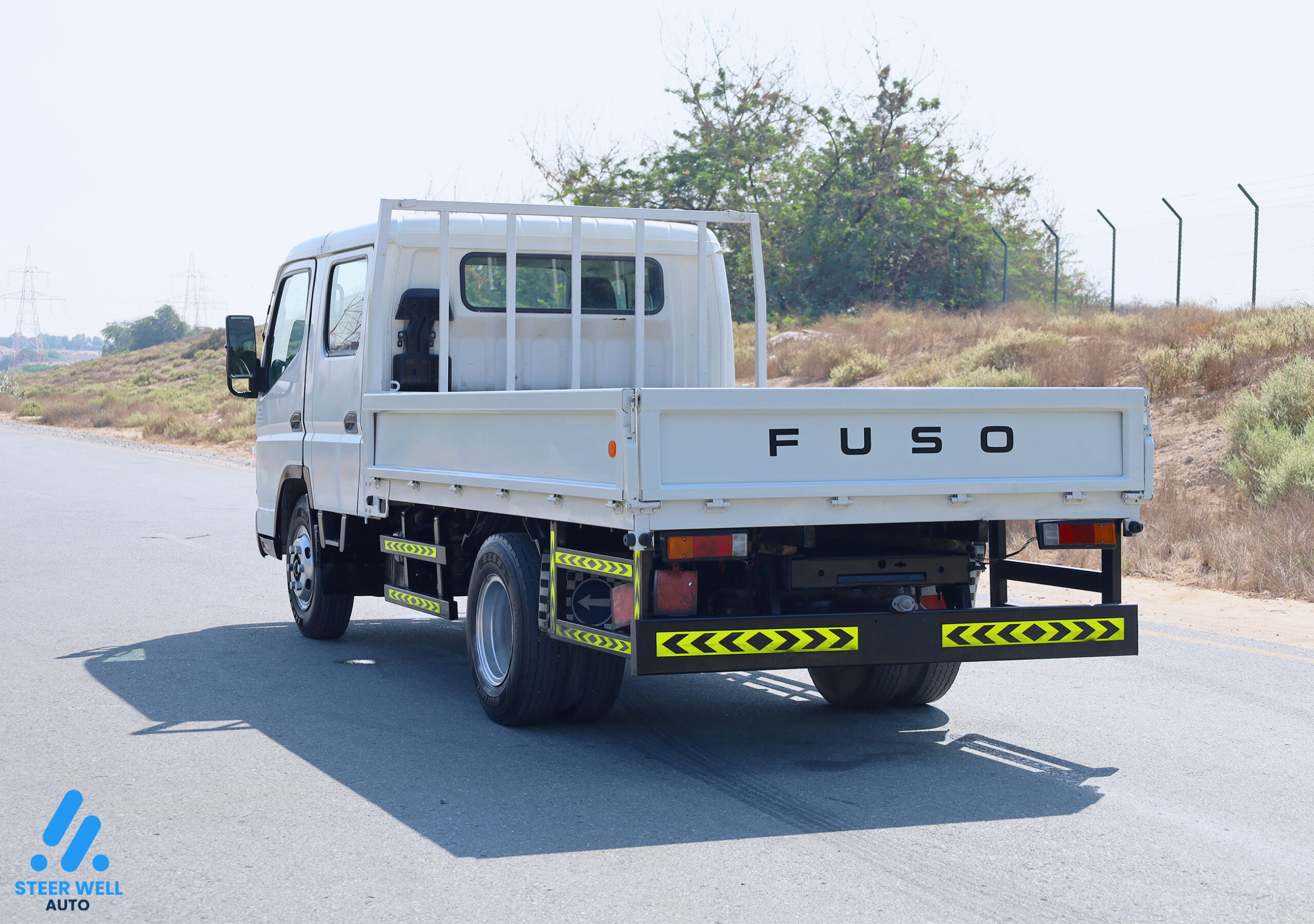 2017 Mitsubishi Canter Dual Cabin Cargo Truck