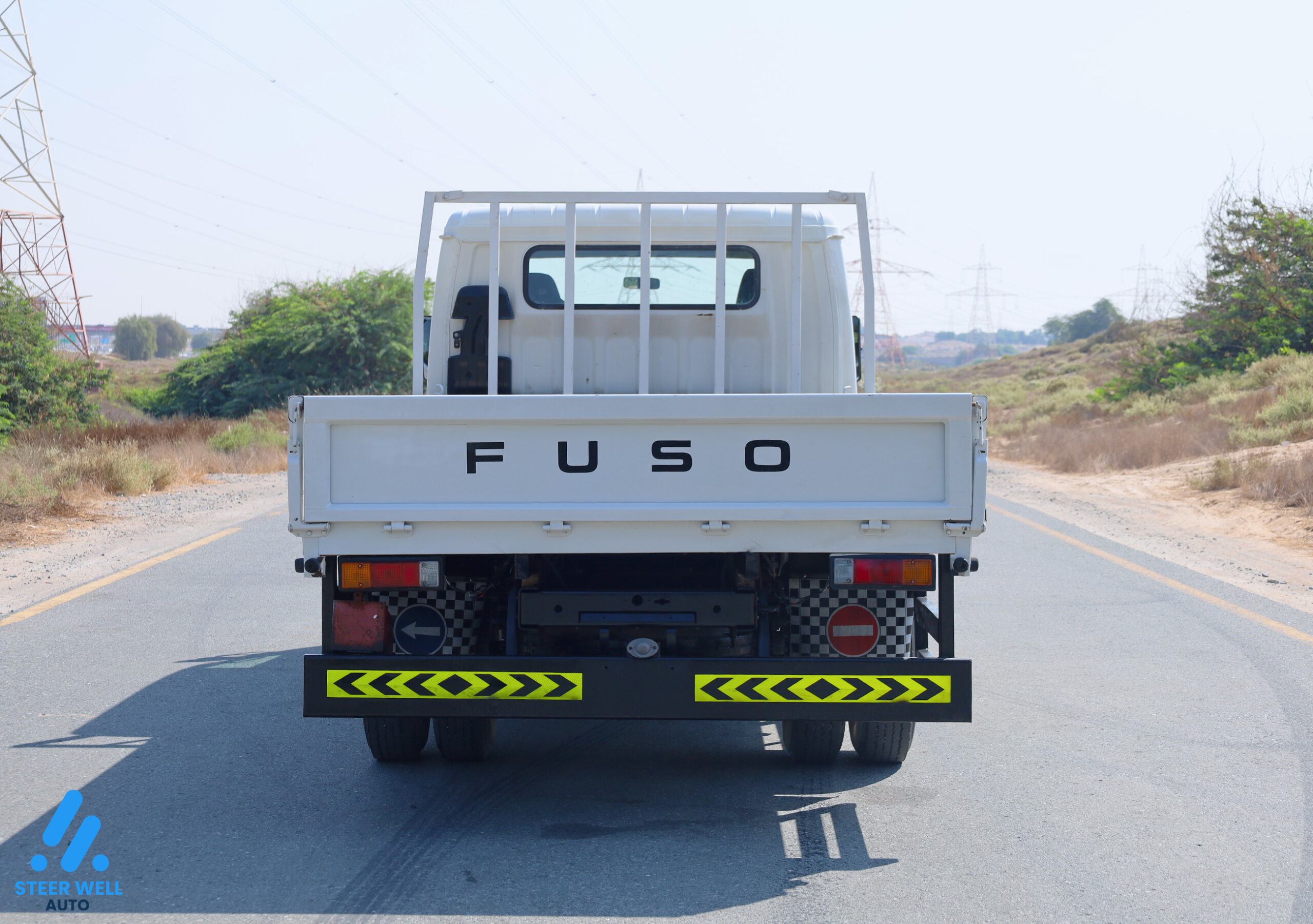 2017 Mitsubishi Canter Dual Cabin Cargo Truck