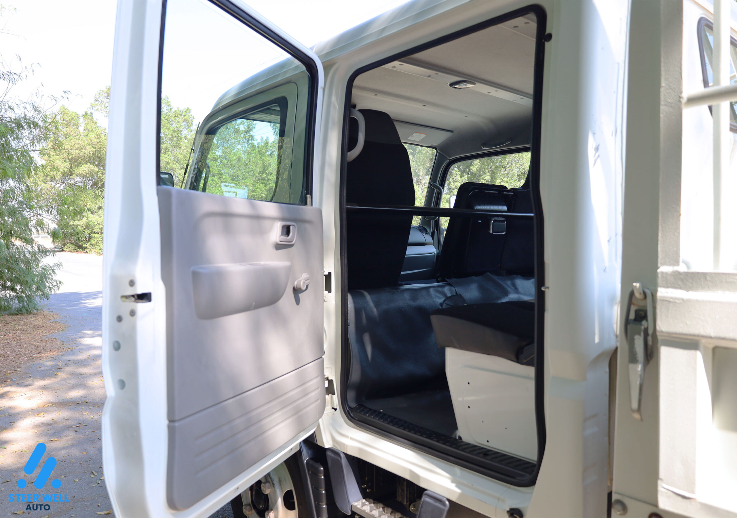 Fuso Cantor For Sale IN UAE