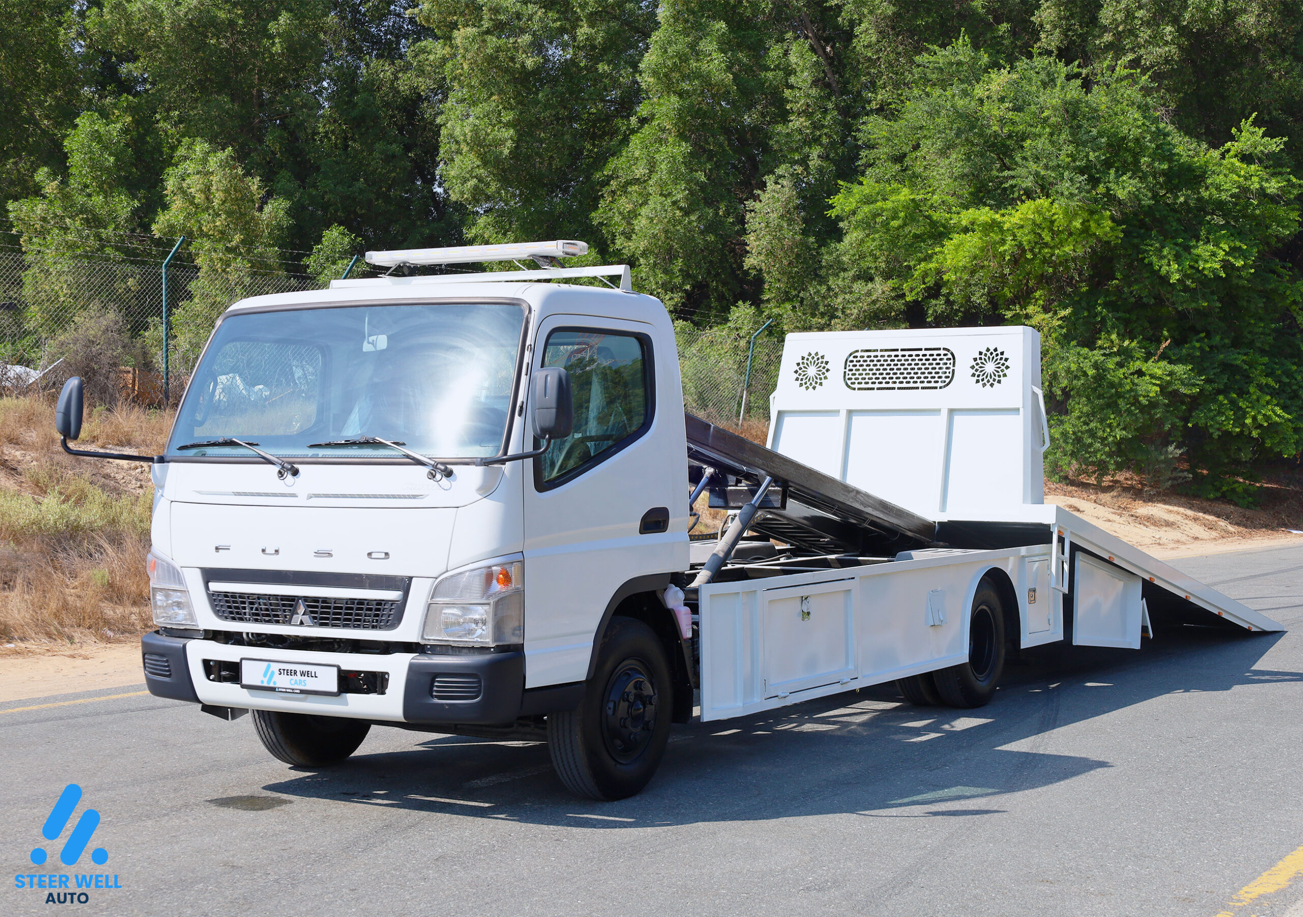 2024 Mitsubishi Canter Tow Truck For Sale In UAE