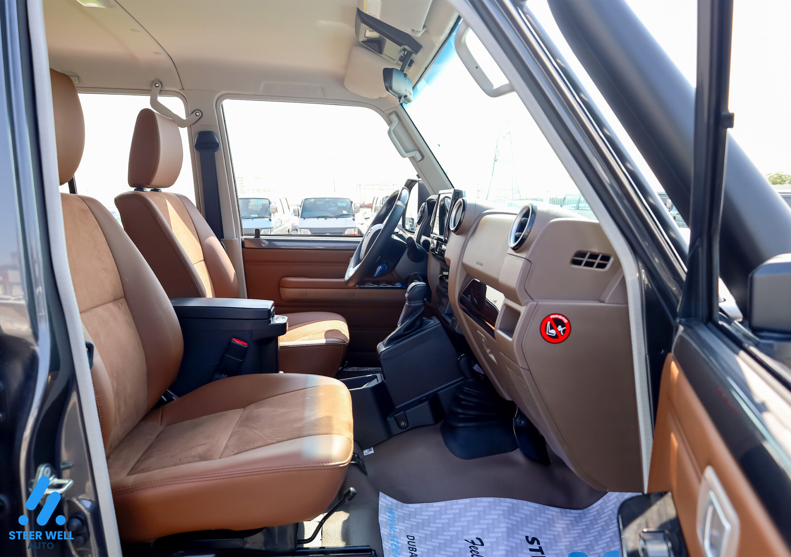 Toyota Land Cruiser 79 LX 2024