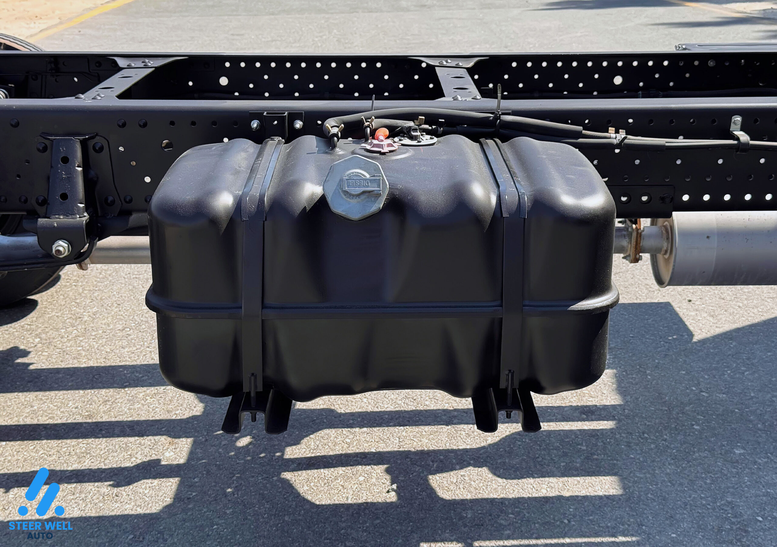 Isuzu NPR For Sale In UAE