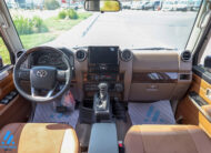 Toyota Land Cruiser 79 LX 2024