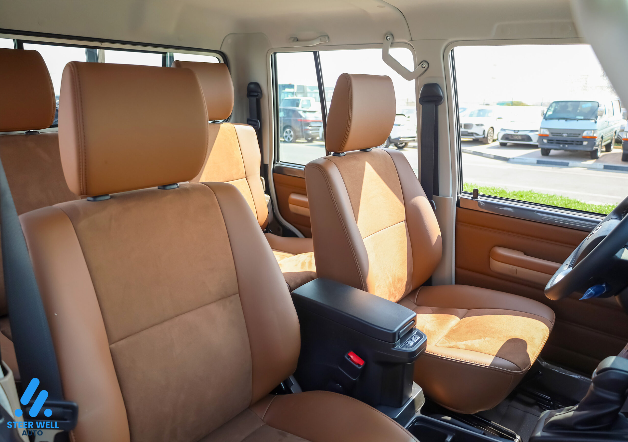 Toyota Land Cruiser 79 LX 2024