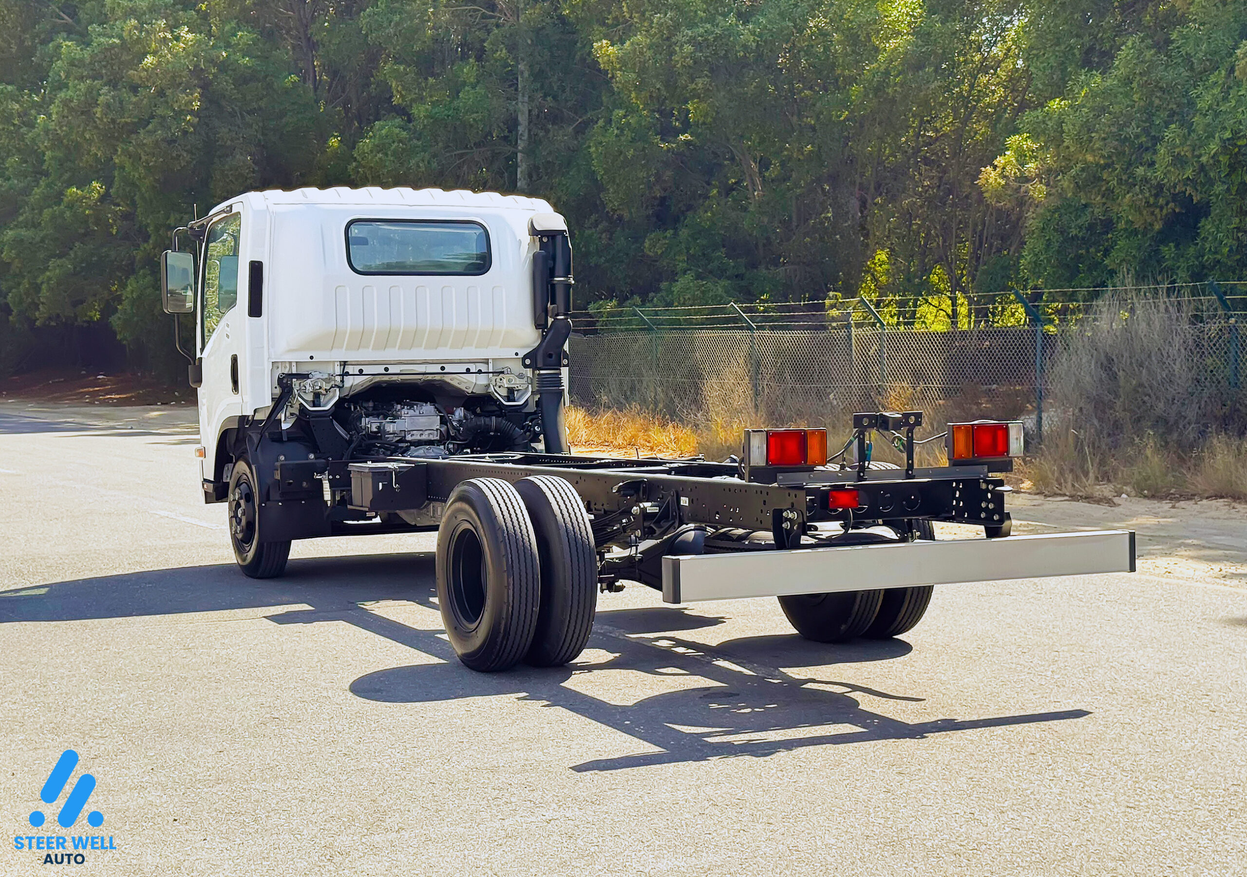 Isuzu NPR For Sale In UAE