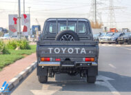 Toyota Land Cruiser 79 LX 2024