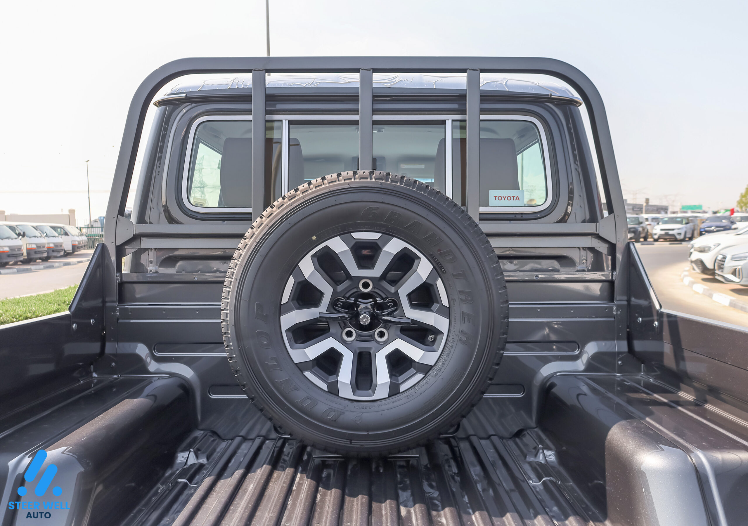 Toyota Land Cruiser 79 LX 2024