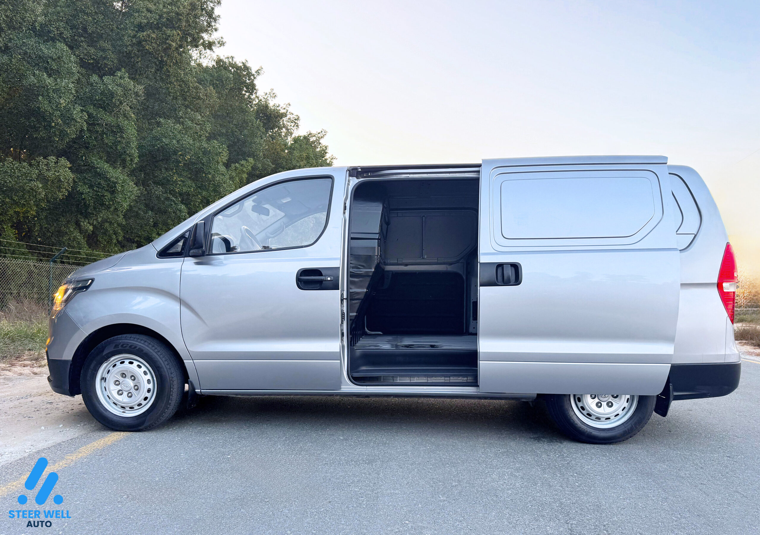 Hyundai H1 Cargo Van 2019 For Sale In UAE