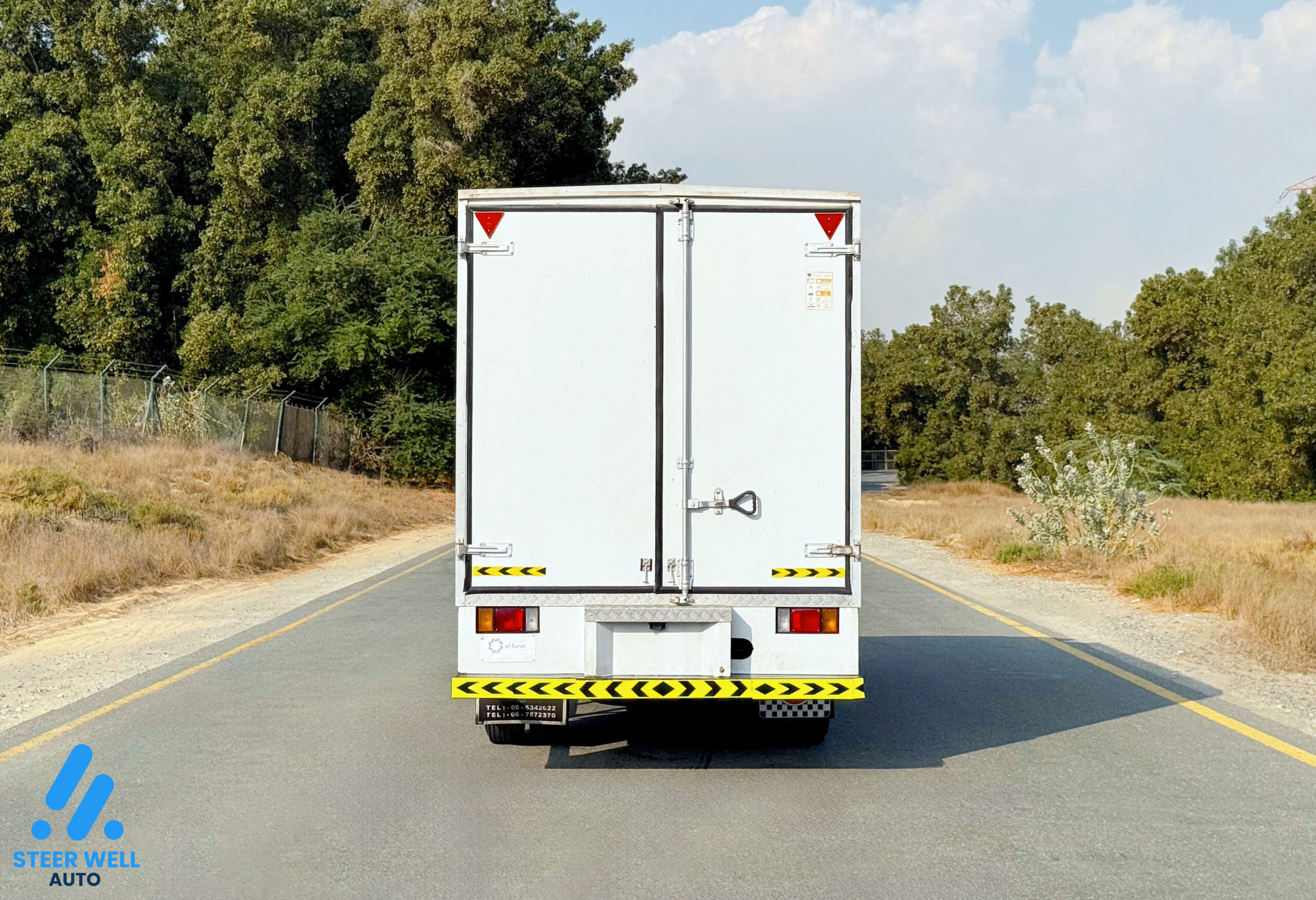 Isuzu NPR Freezer Box for sale In UAE