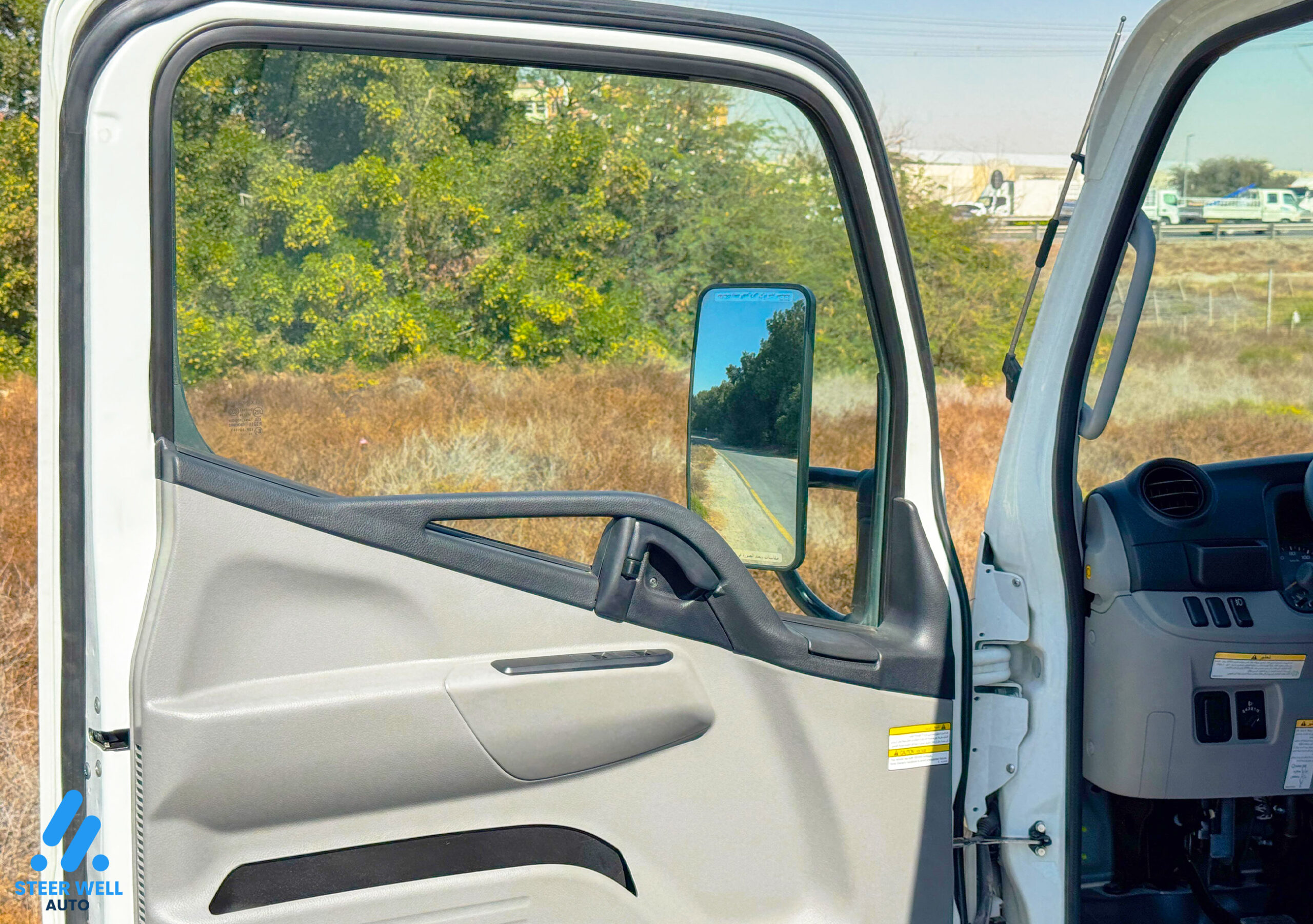 2024 Mitsubishi Fuso Canter Dual Cabin