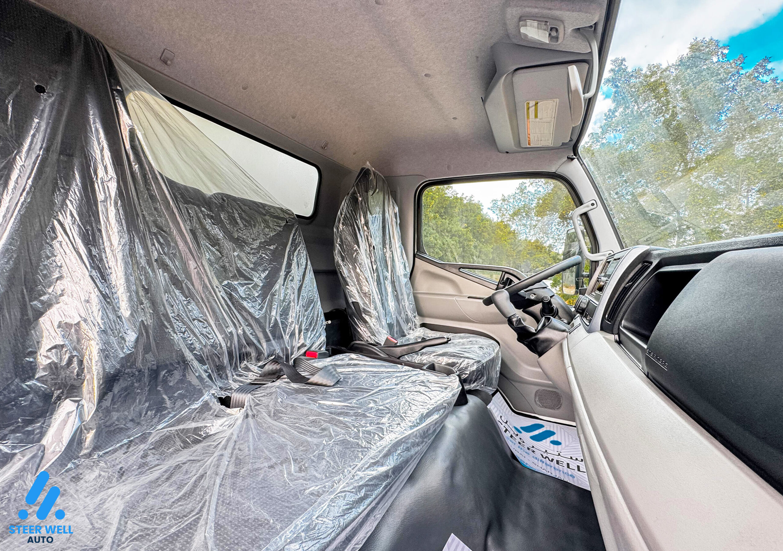 2023 Mitsubishi Canter 4P10 3.0L RWD Shutter Box