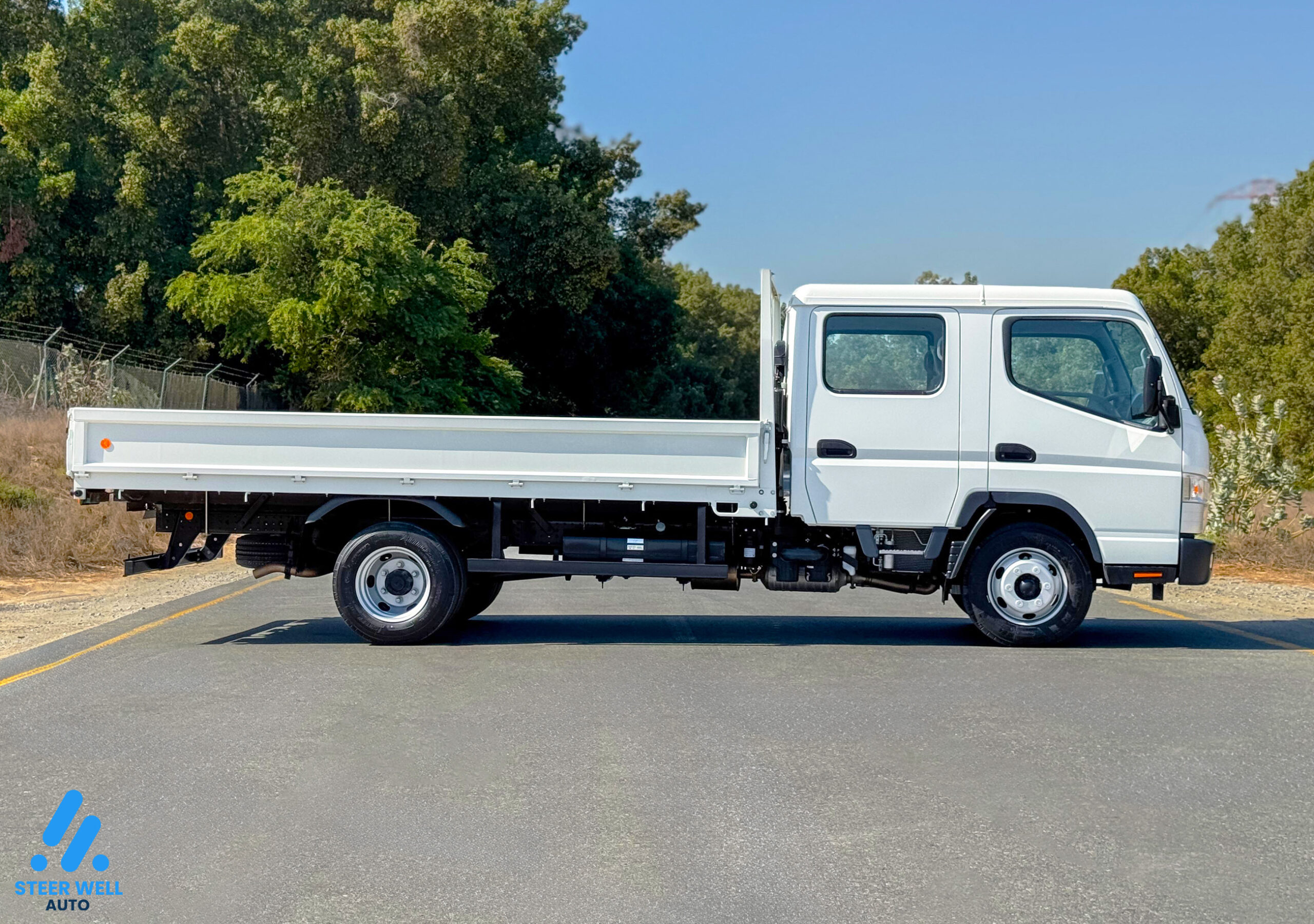 2024 Mitsubishi Fuso Canter Dual Cabin